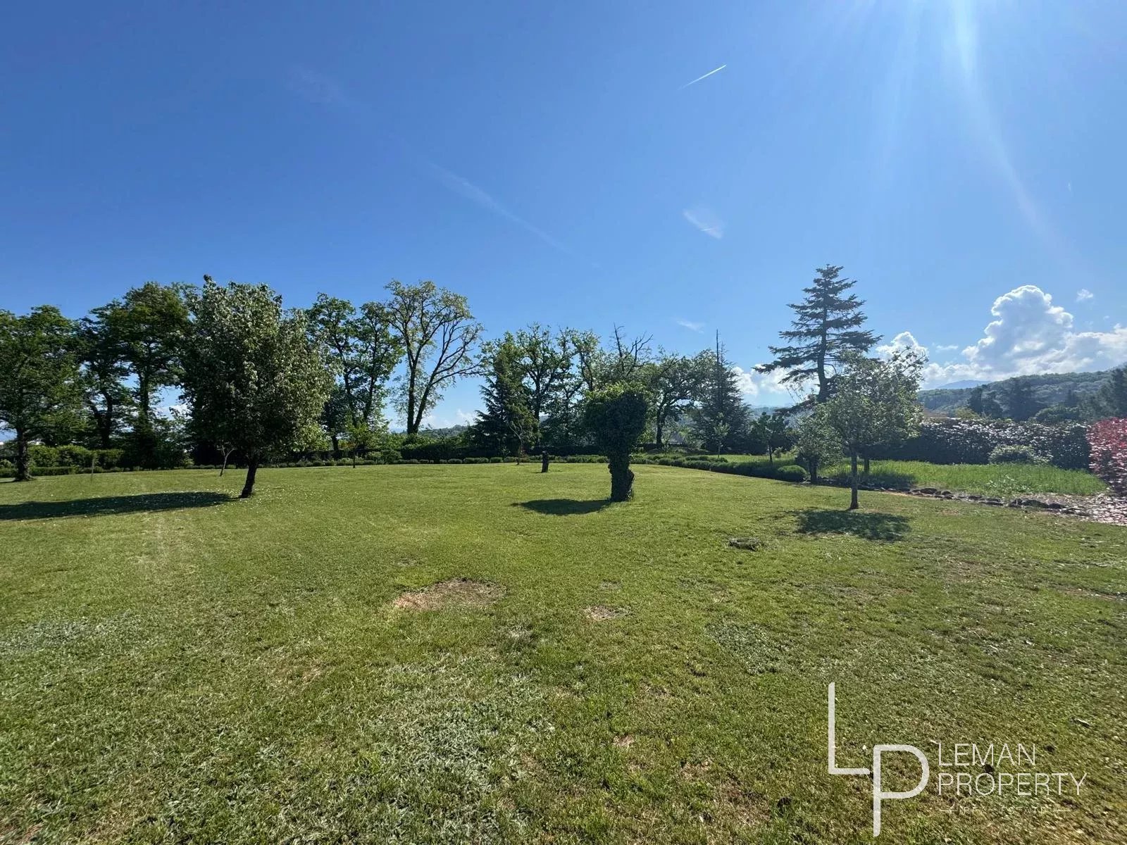 Vente de terrain à Thonon-les-Bains au prix de 490000€