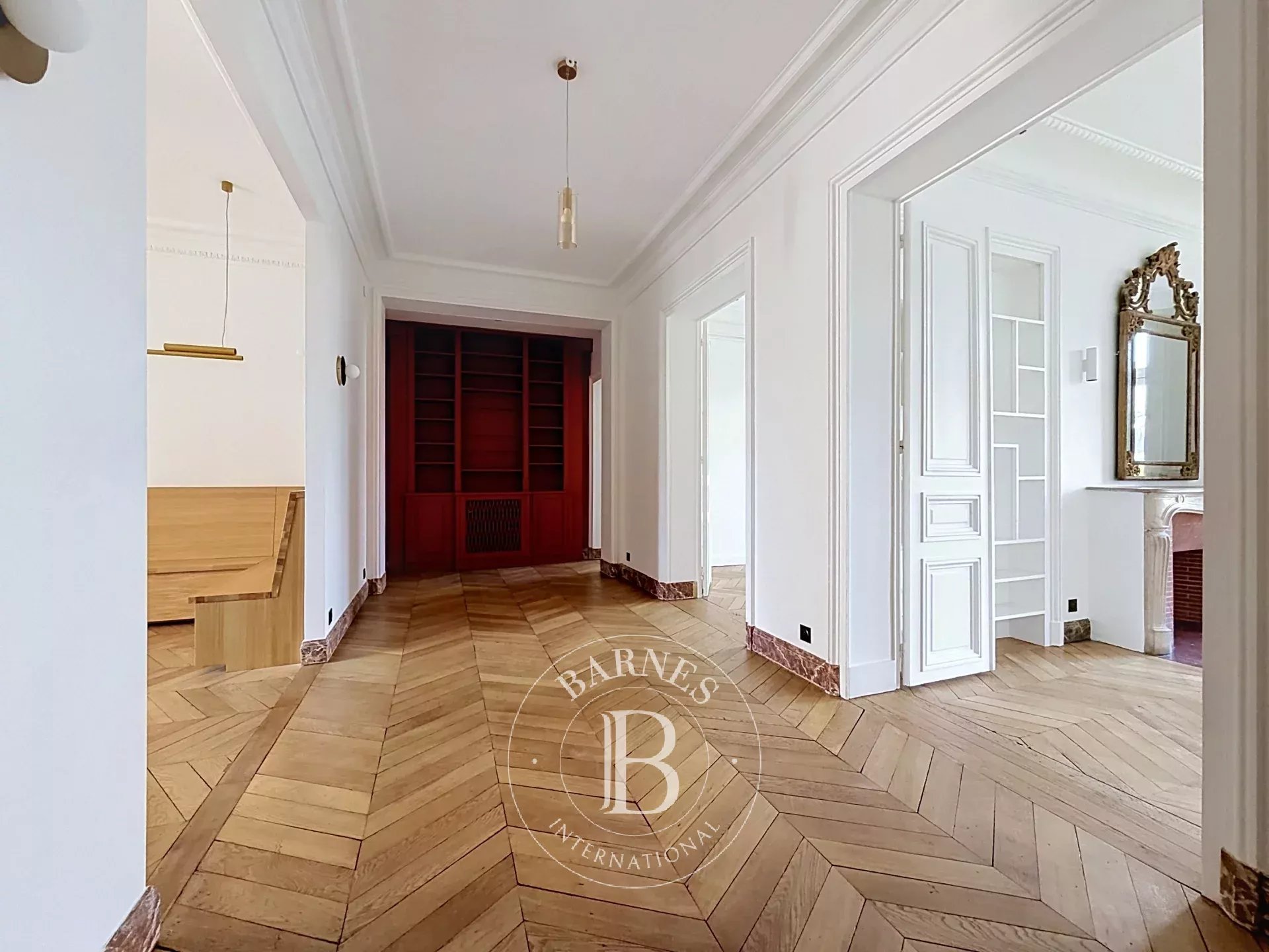 Paris  - Apartment 5 Bedrooms - picture 18