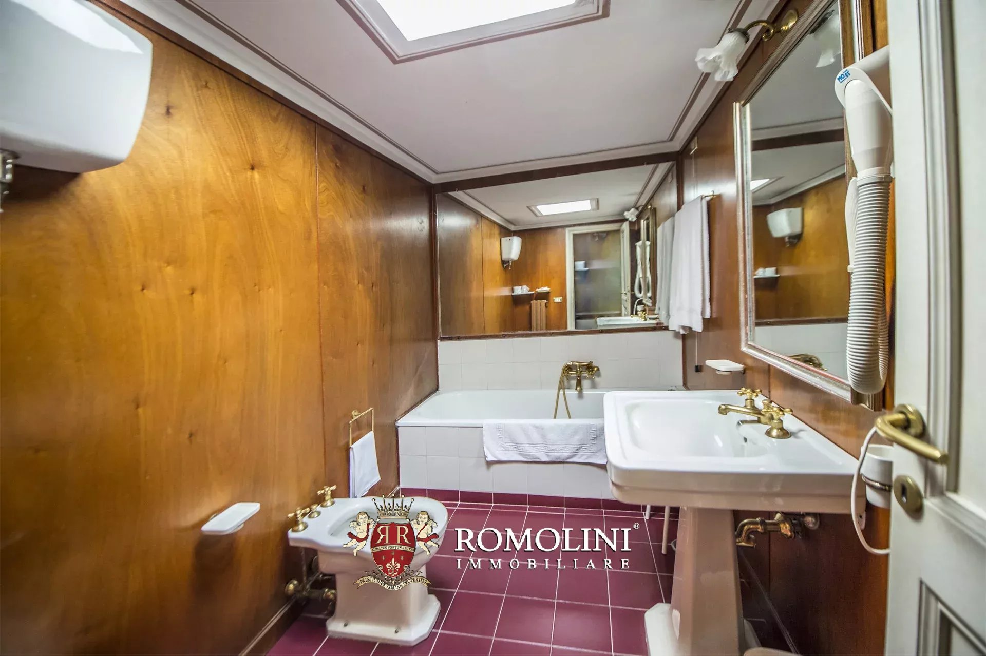 15 Bedroom Villa/Townhouse's Image 61
