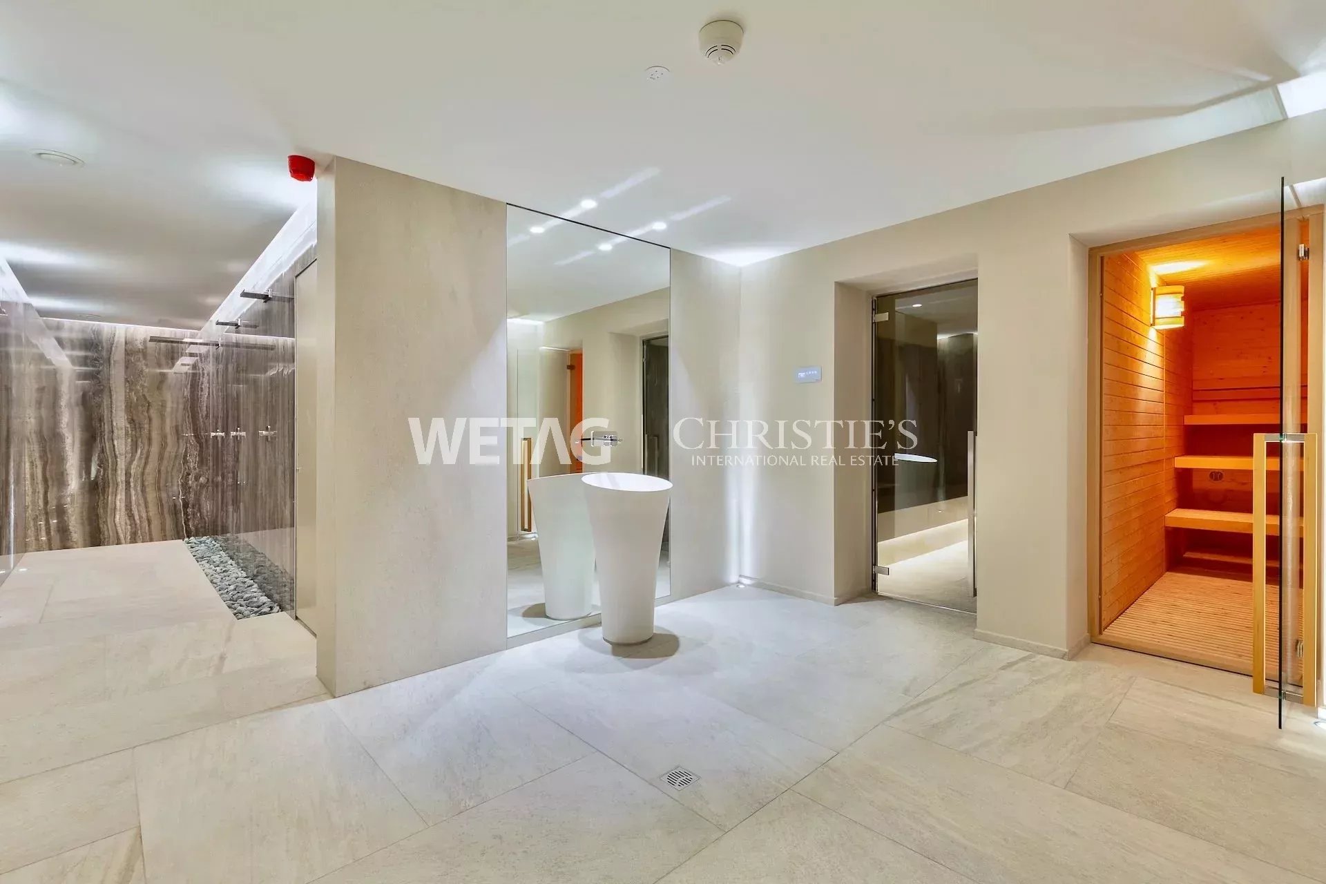 3 Bedroom Apartment/Flat's Image 9