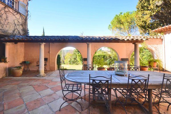 Grasse Villa for sale Charming Mas with Open Views — photo 5