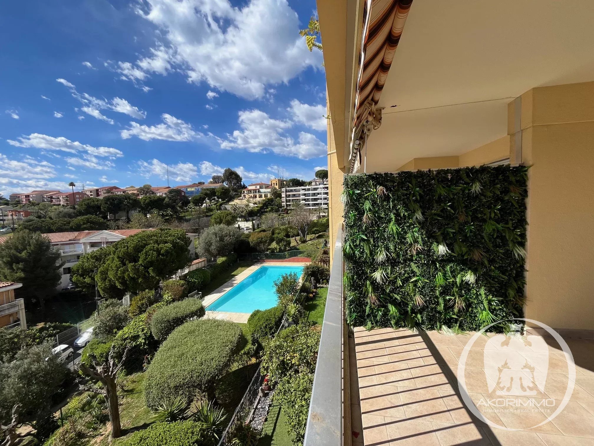 <span class='fw-semibold text-nowrap'>Appartamento</span>  - <span class='text-nowrap'>3 stanze</span>  - <span class='text-nowrap'>80.04 m²</span> - <span class='text-nowrap'> &l