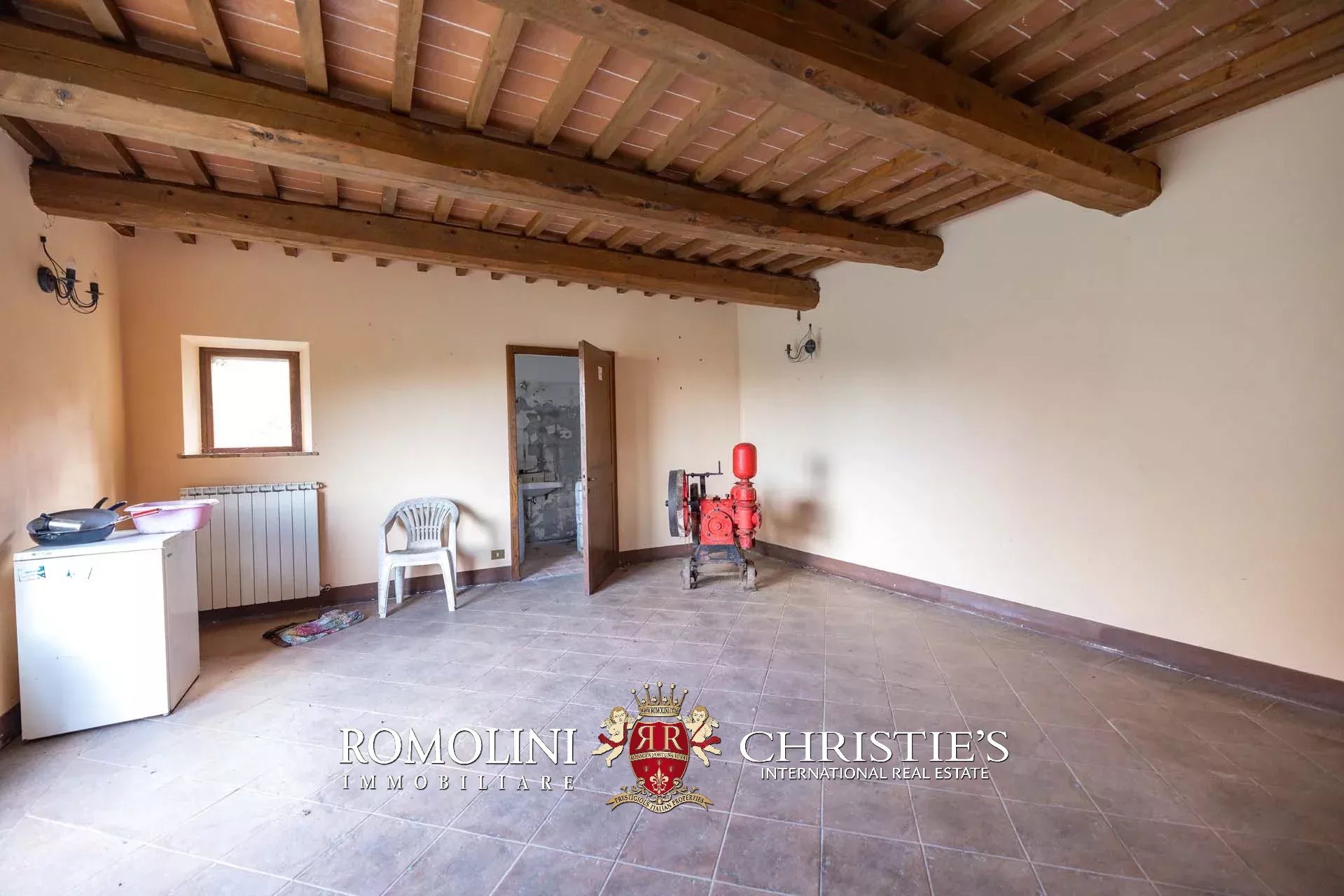 33 Bedroom Vineyard's Image 65