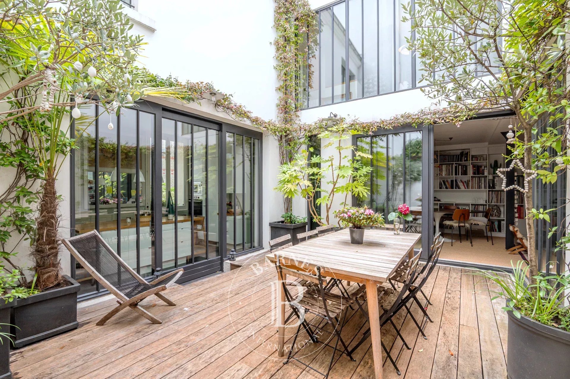 Exclusive - Neuilly - Pasteur - 4-bedroom house