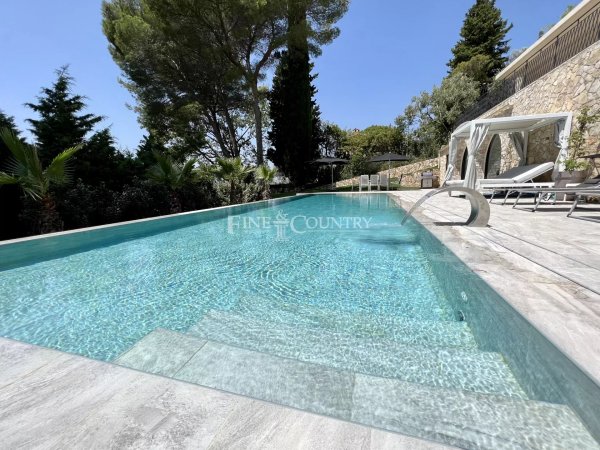 Villa for sale in Mougins with panoramic sea view — photo 5
