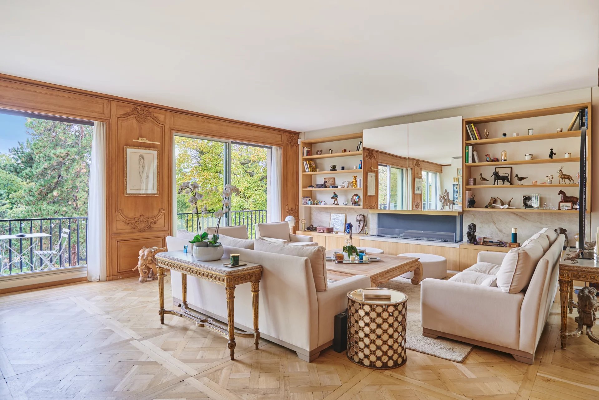 Sale Apartment Paris 16th