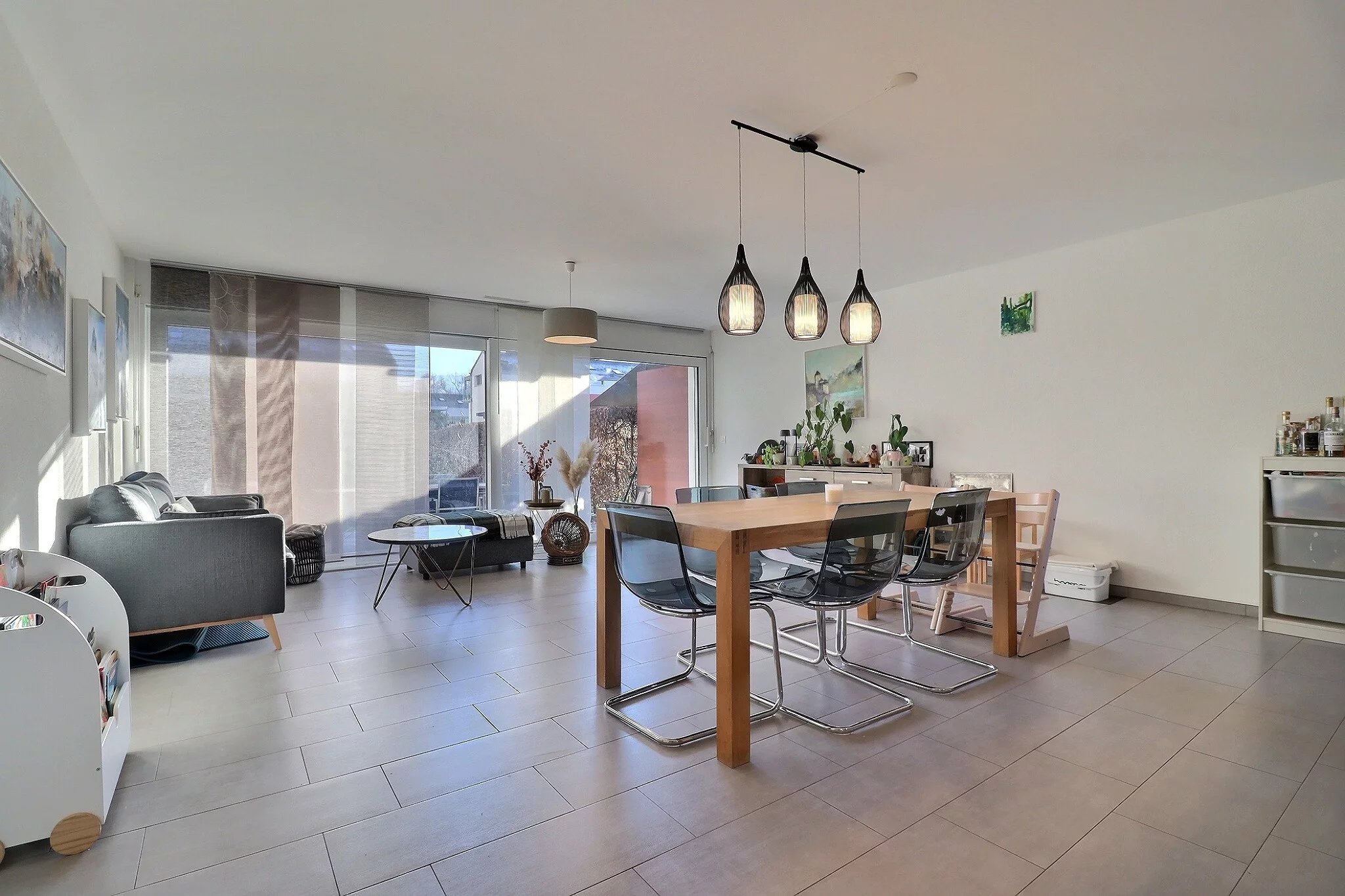 Élégant appartement 5.5 pièces avec jardin et terrasse