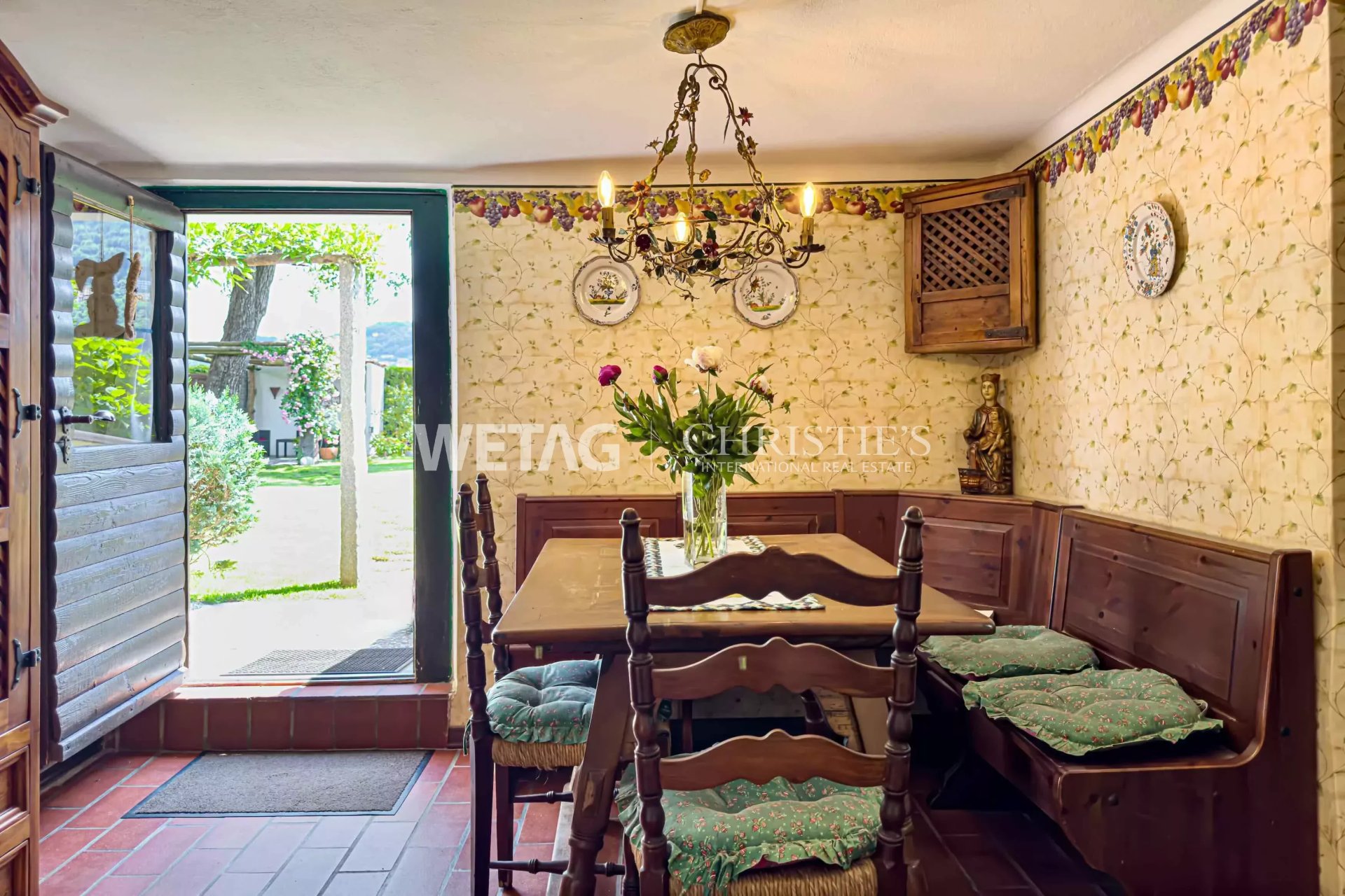 2 Bedroom Villa/Townhouse's Image 4