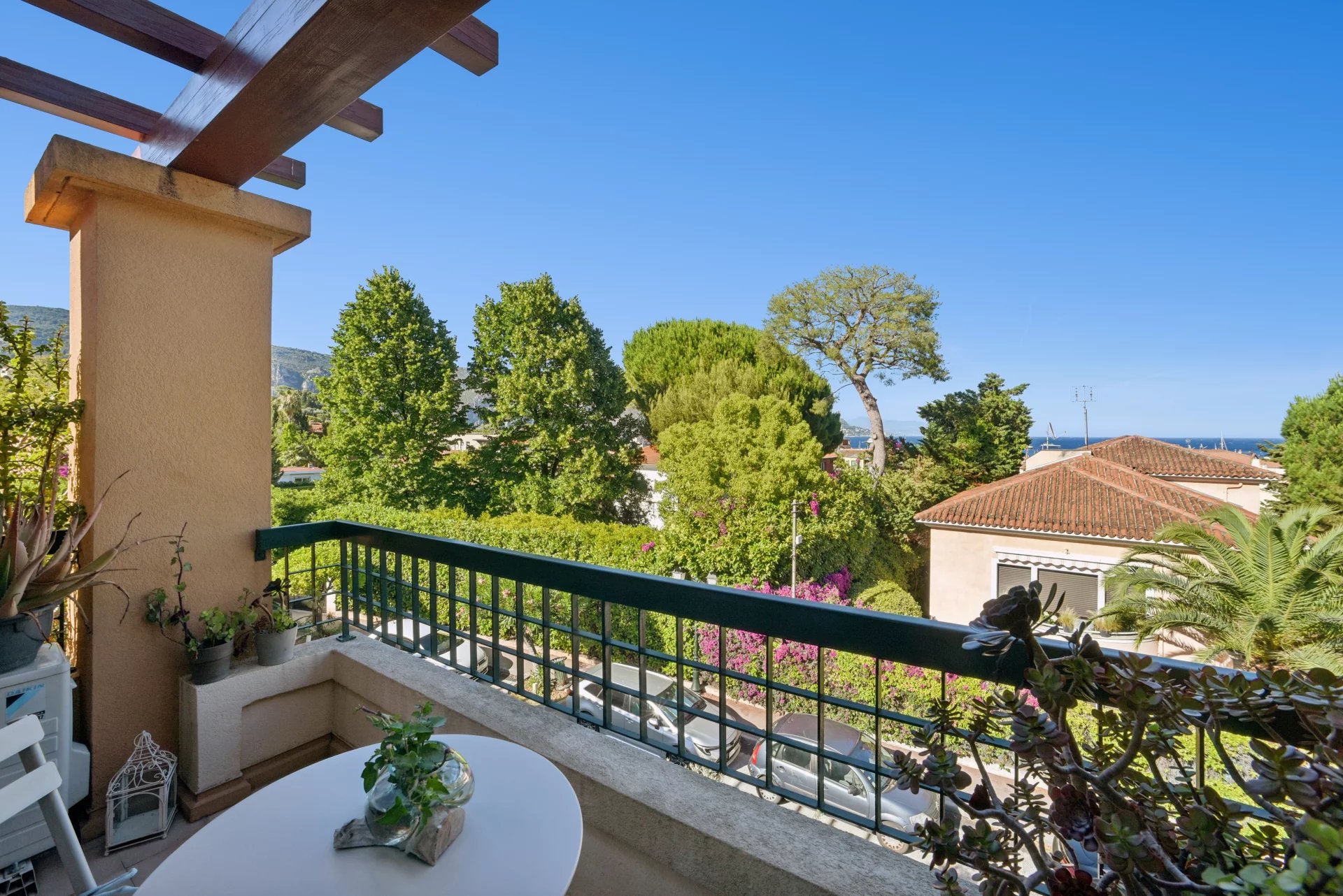 Elégant appartement avec vue mer panoramique