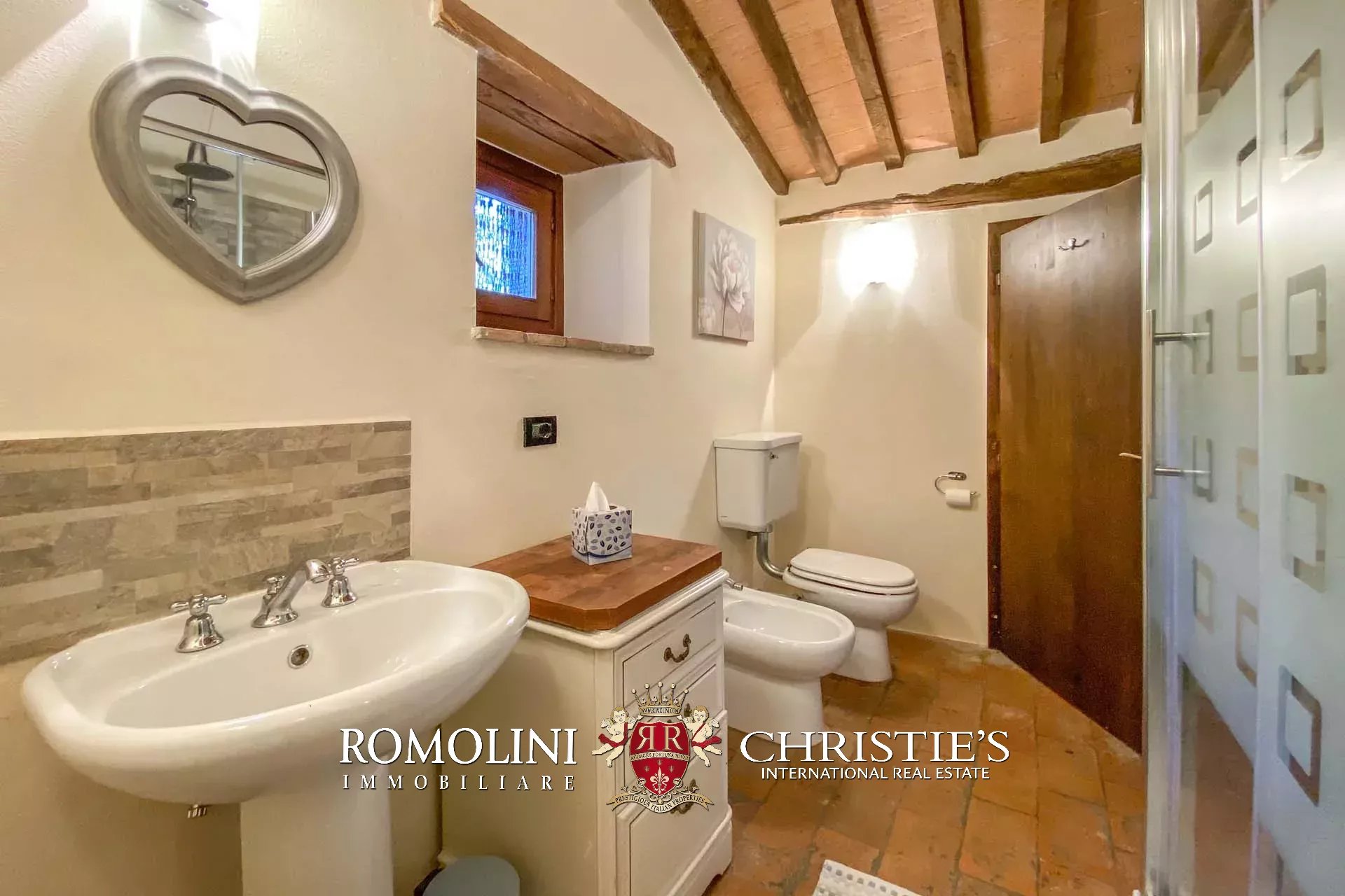 4 Bedroom Villa/Townhouse's Image 79