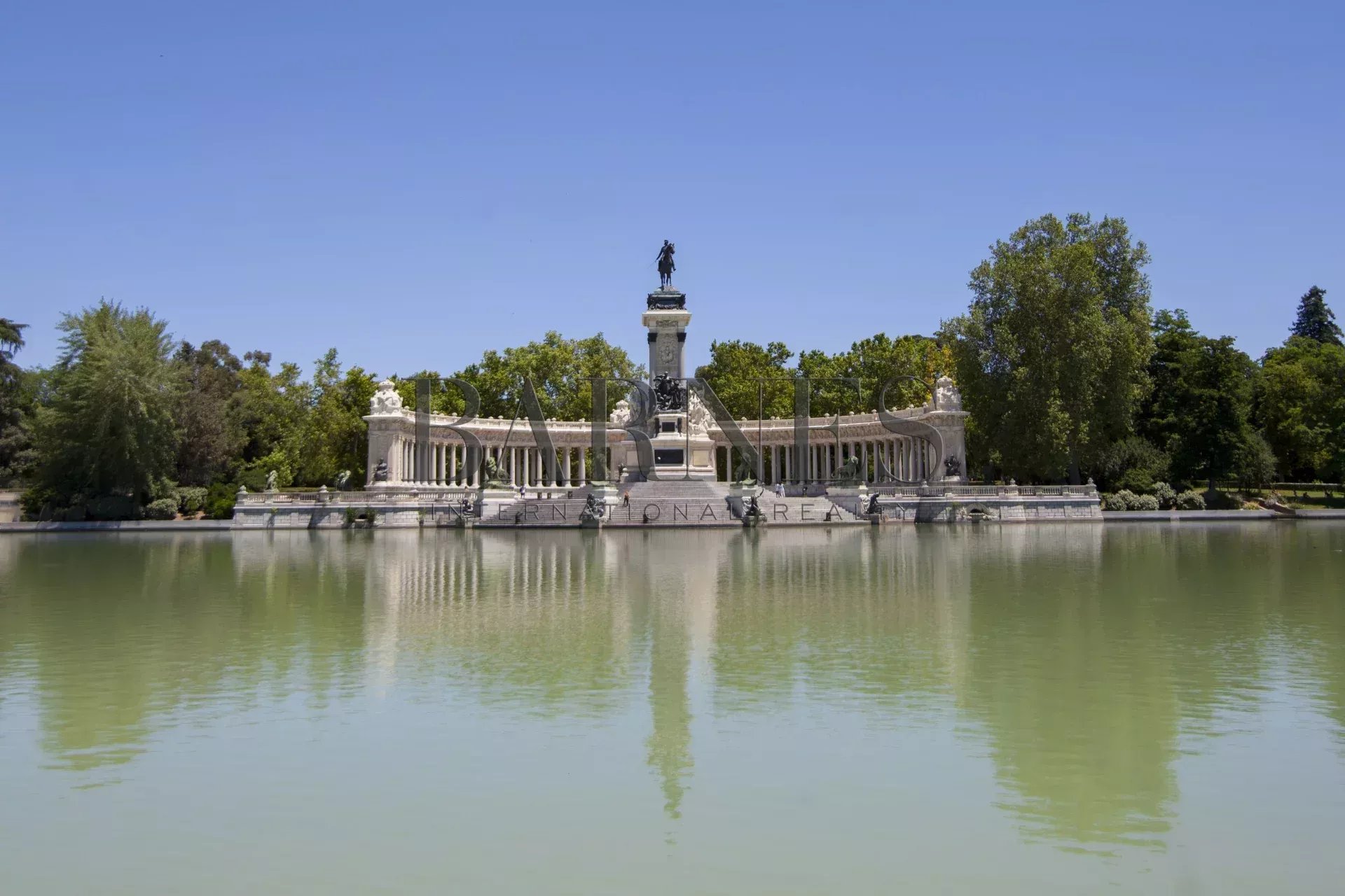 Daire Madrid - picture 31