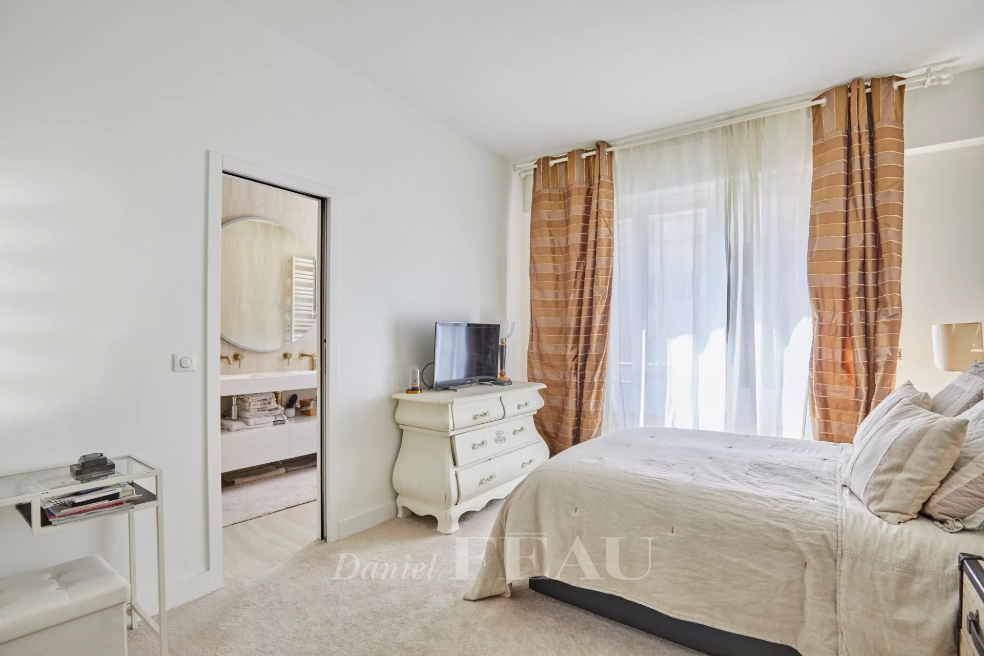 2 Bedroom Apartment/Flat's Image 6