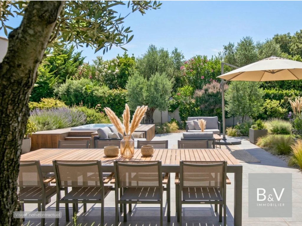 Apartment for sale in Antibes — 2-Bedroom Apartment in Antibes