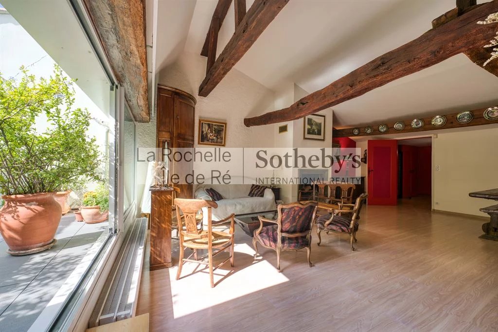 À deux pas du Marché - Appartement de charme avec patio