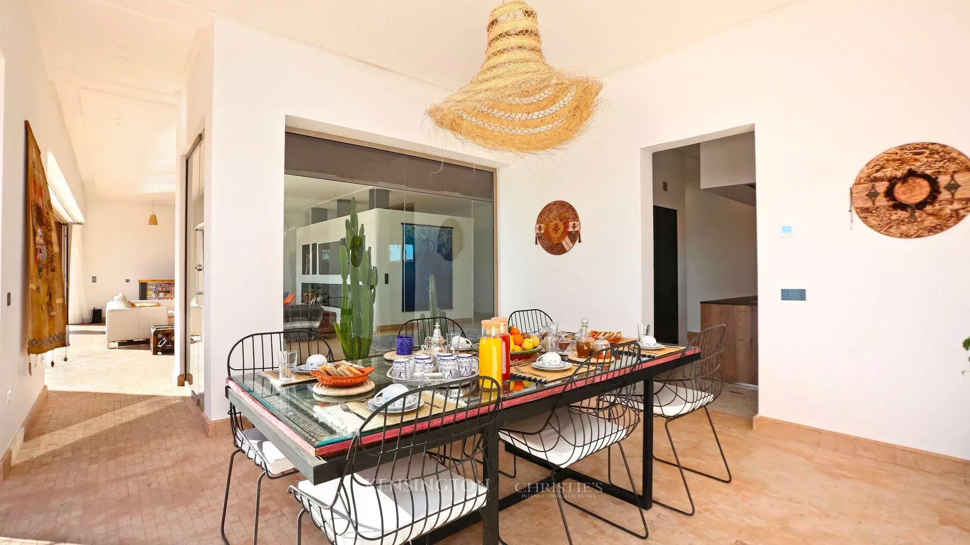 4 Bedroom Villa/Townhouse's Image 3
