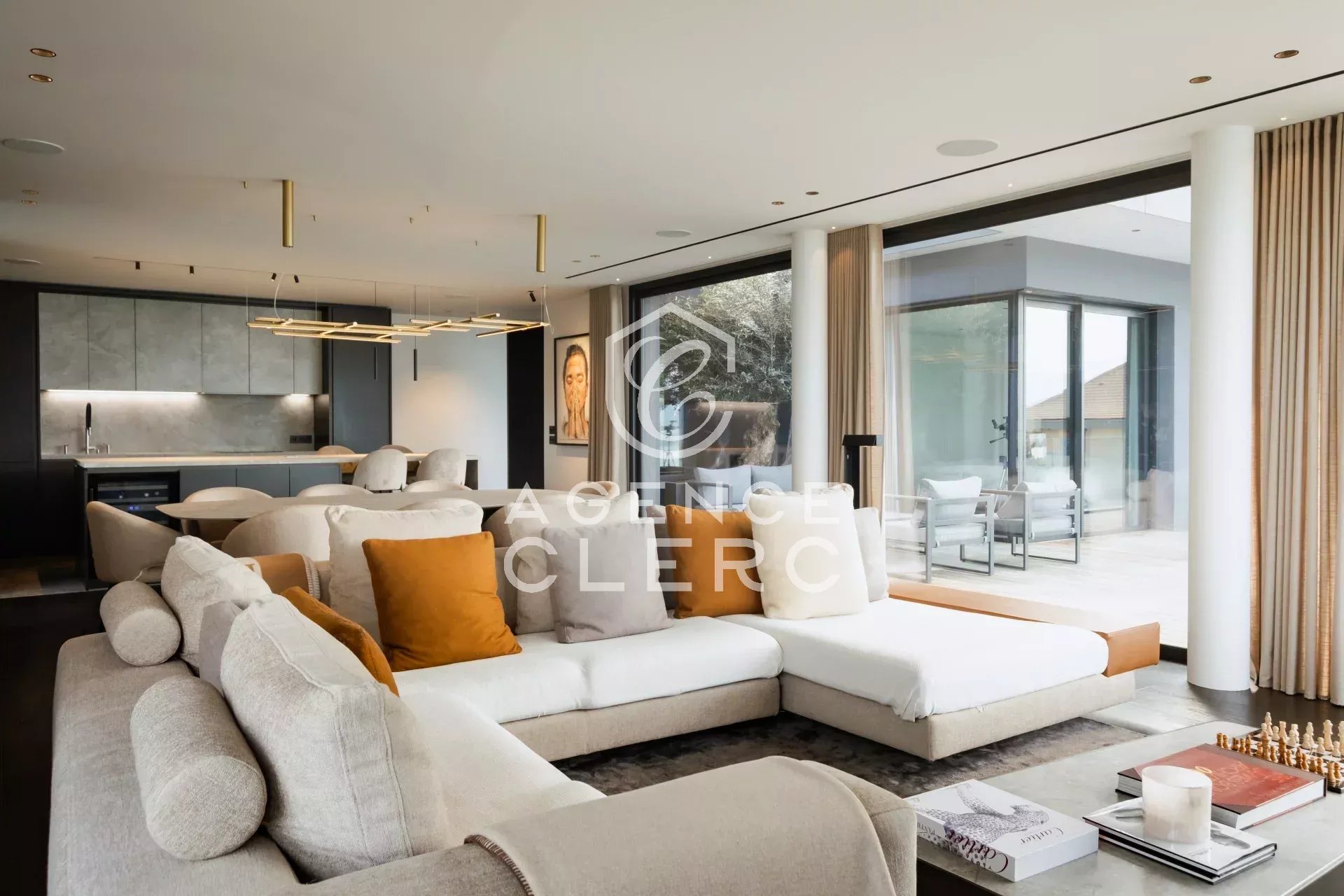 4 Bedroom Villa/Townhouse's Image 24