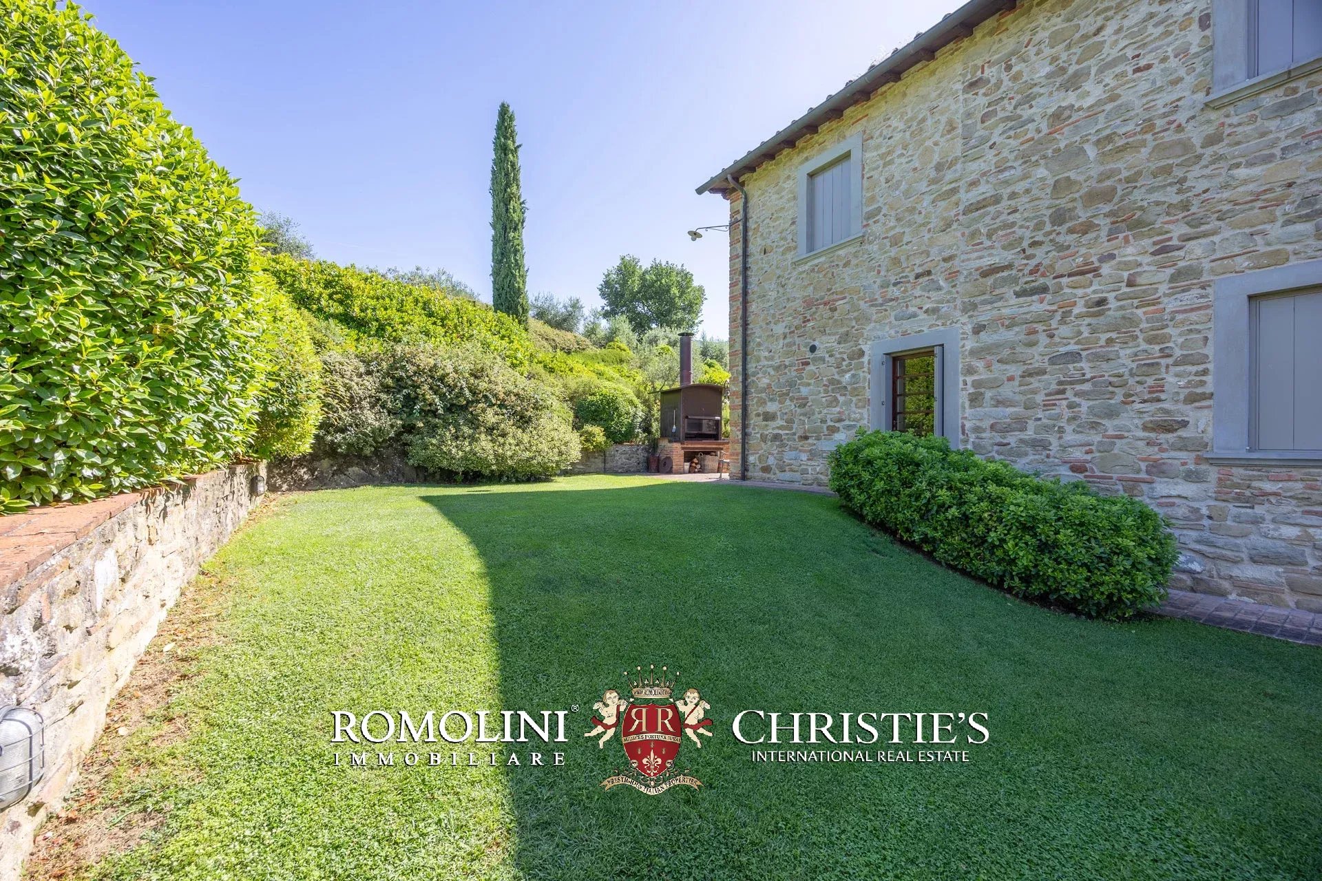 4 Bedroom Villa/Townhouse's Image 25