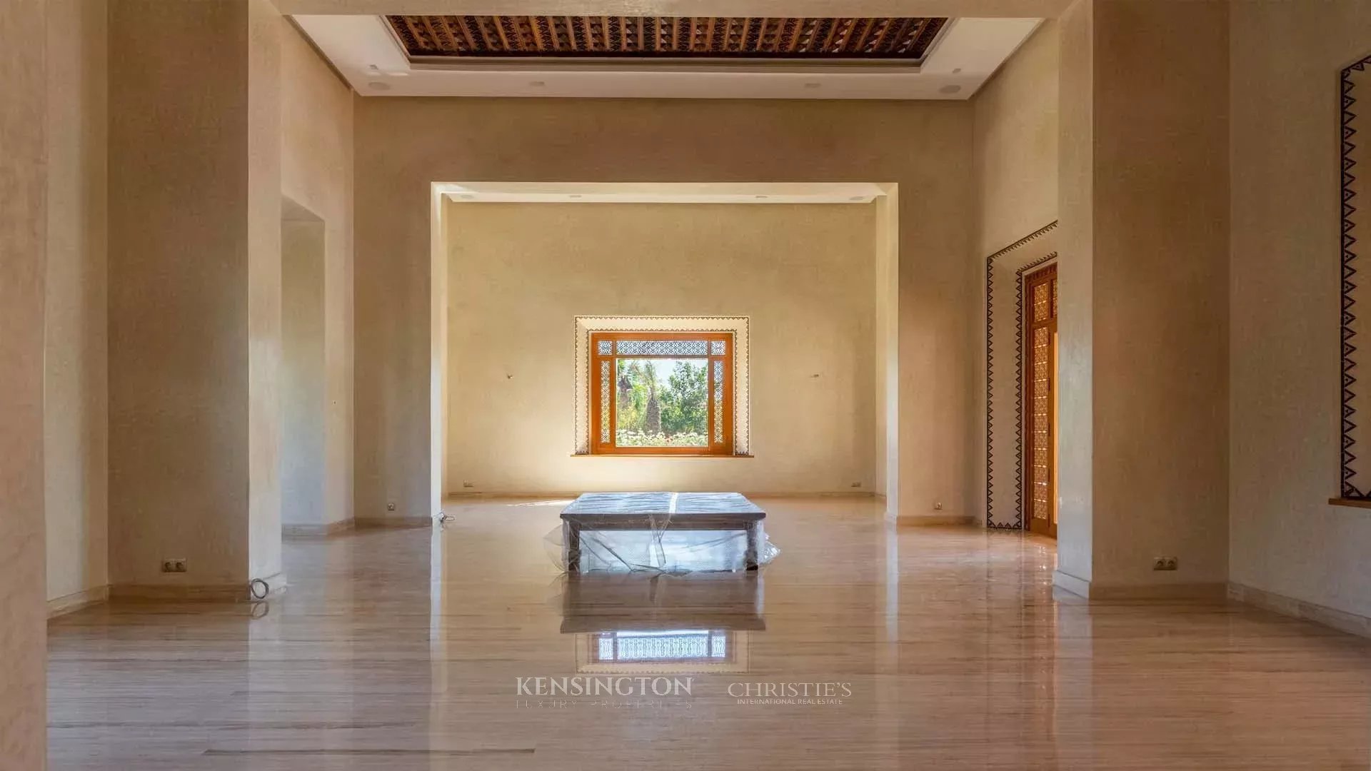 5 Bedroom Villa/Townhouse's Image 3