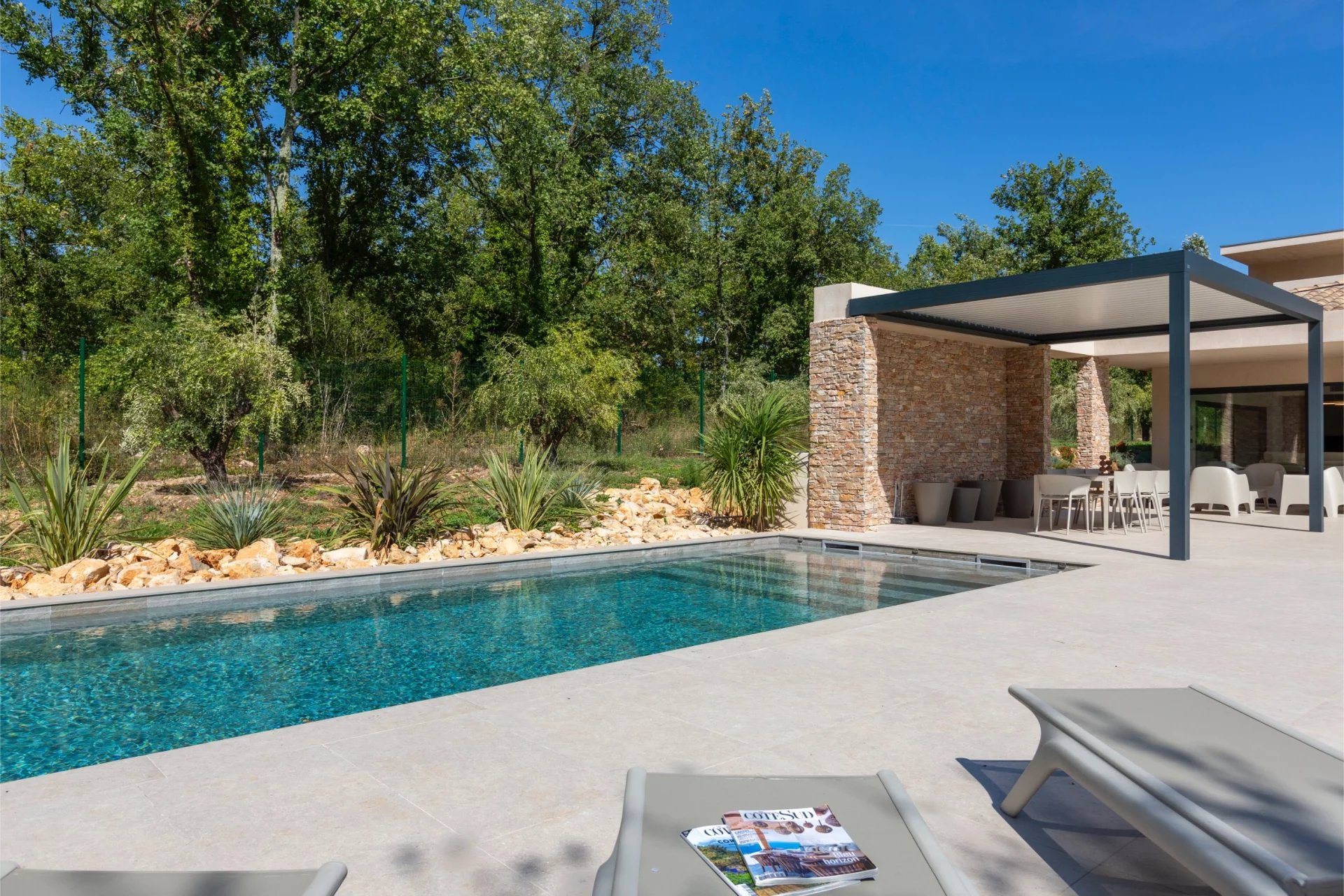 Stunning new built property in the domaine of Terre Blanche - Tourrettes Stunning new built property in the domaine of Terre Blanche - Tourrettes