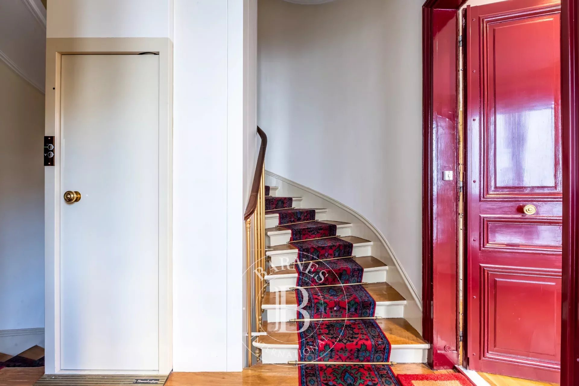 Daire Paris 8ème - picture 8