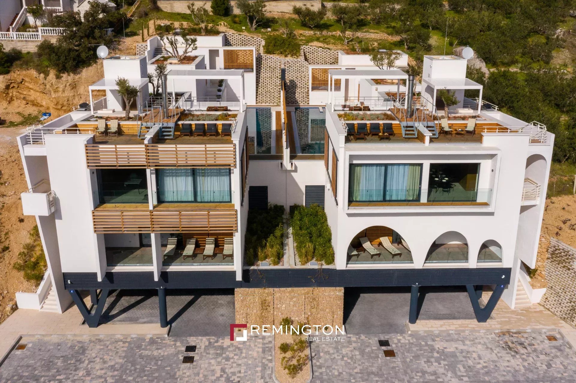 3 Bedroom Villa/Townhouse's Image 4