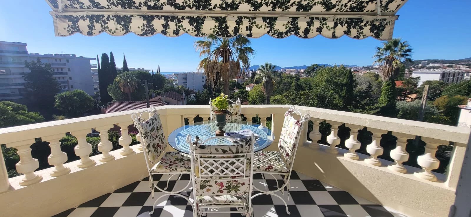 Cannes Montrose, Superbe bourgeois avec terrasses