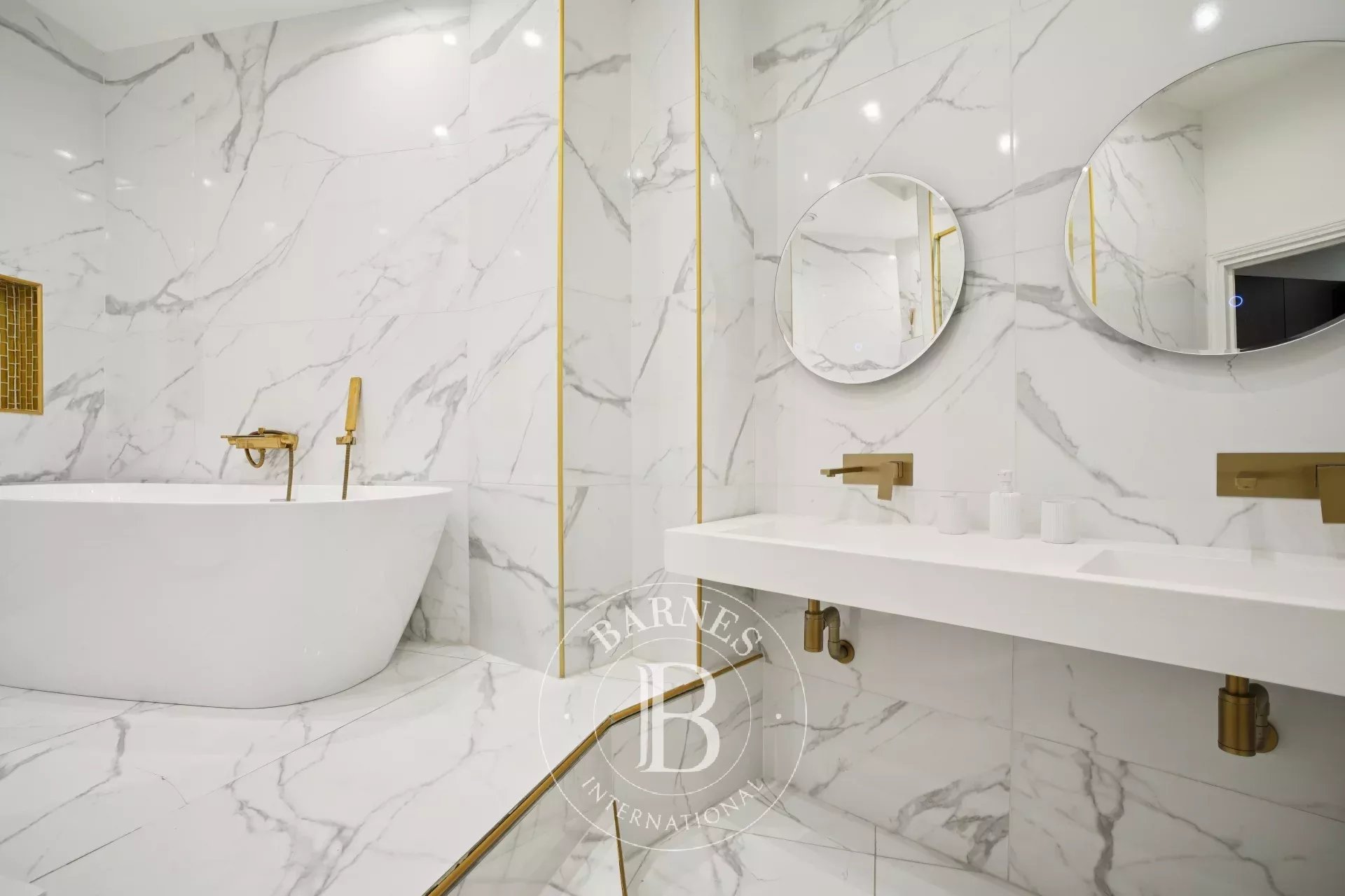 Daire Paris 16ème - picture 10