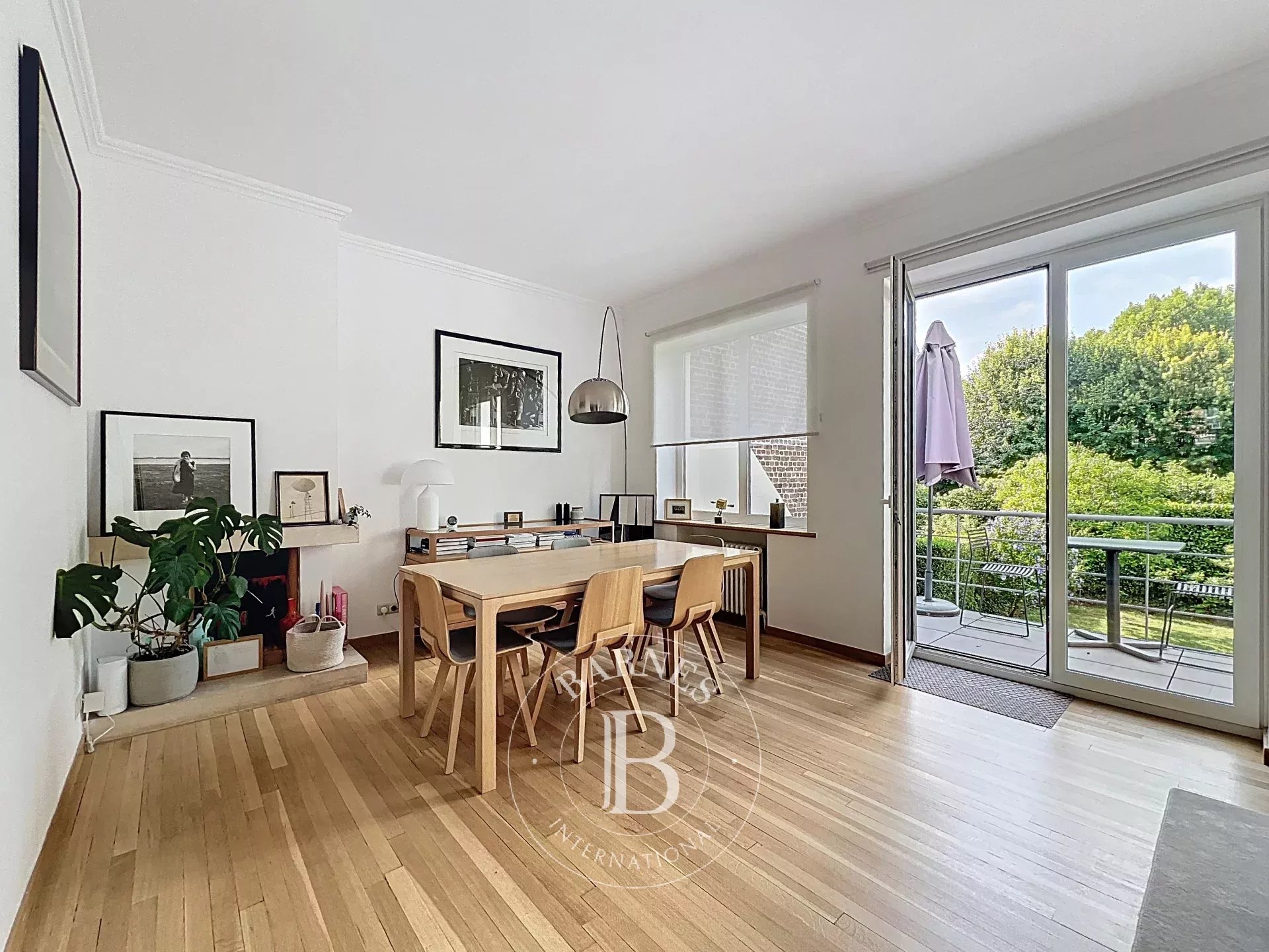 Uccle - Belle maison de caractère avec jardin sud et garage