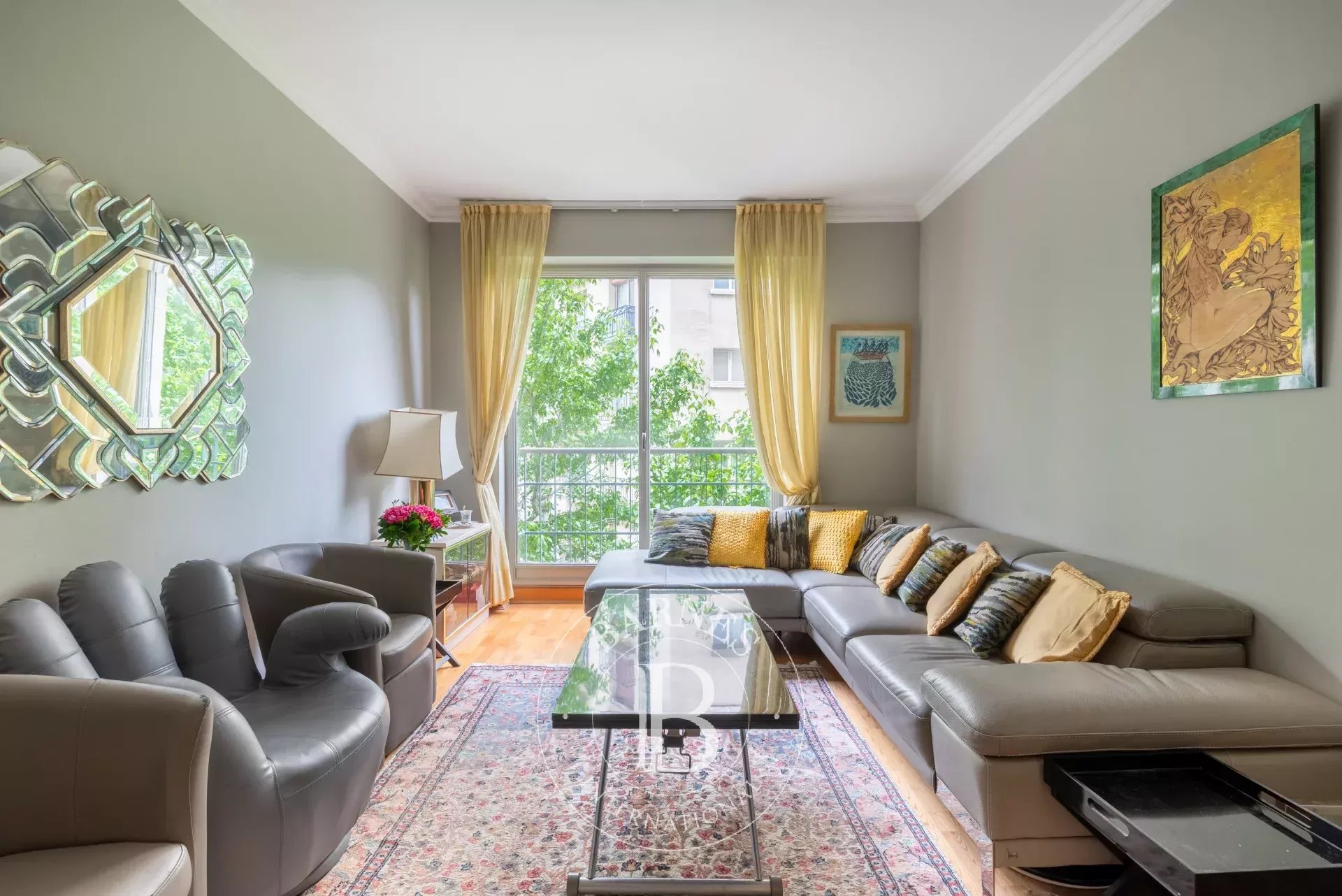 Paris 16 - Avenue Foch / Victor Hugo - 2 bedrooms