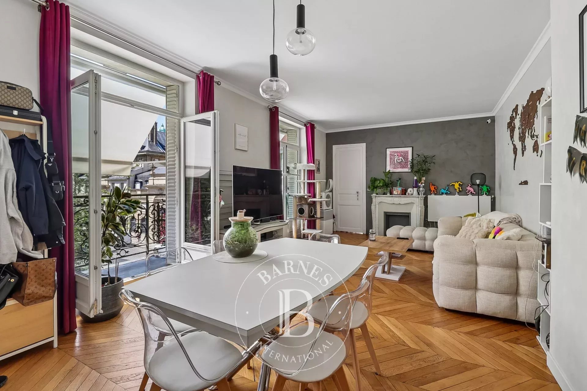 Appartement Paris 75007  -  ref 87056516 (picture 1)