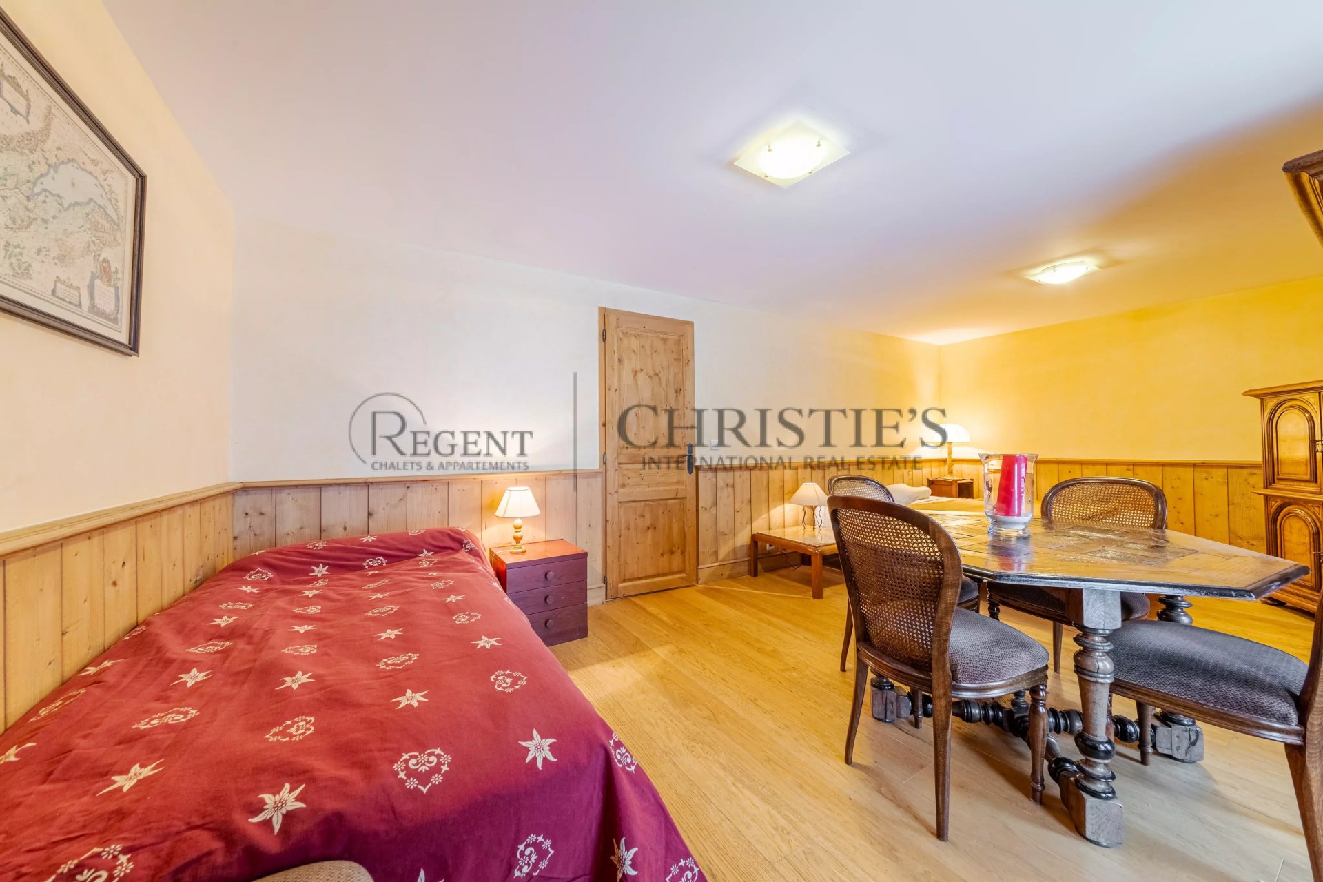 4 Bedroom Villa/Townhouse's Image 14