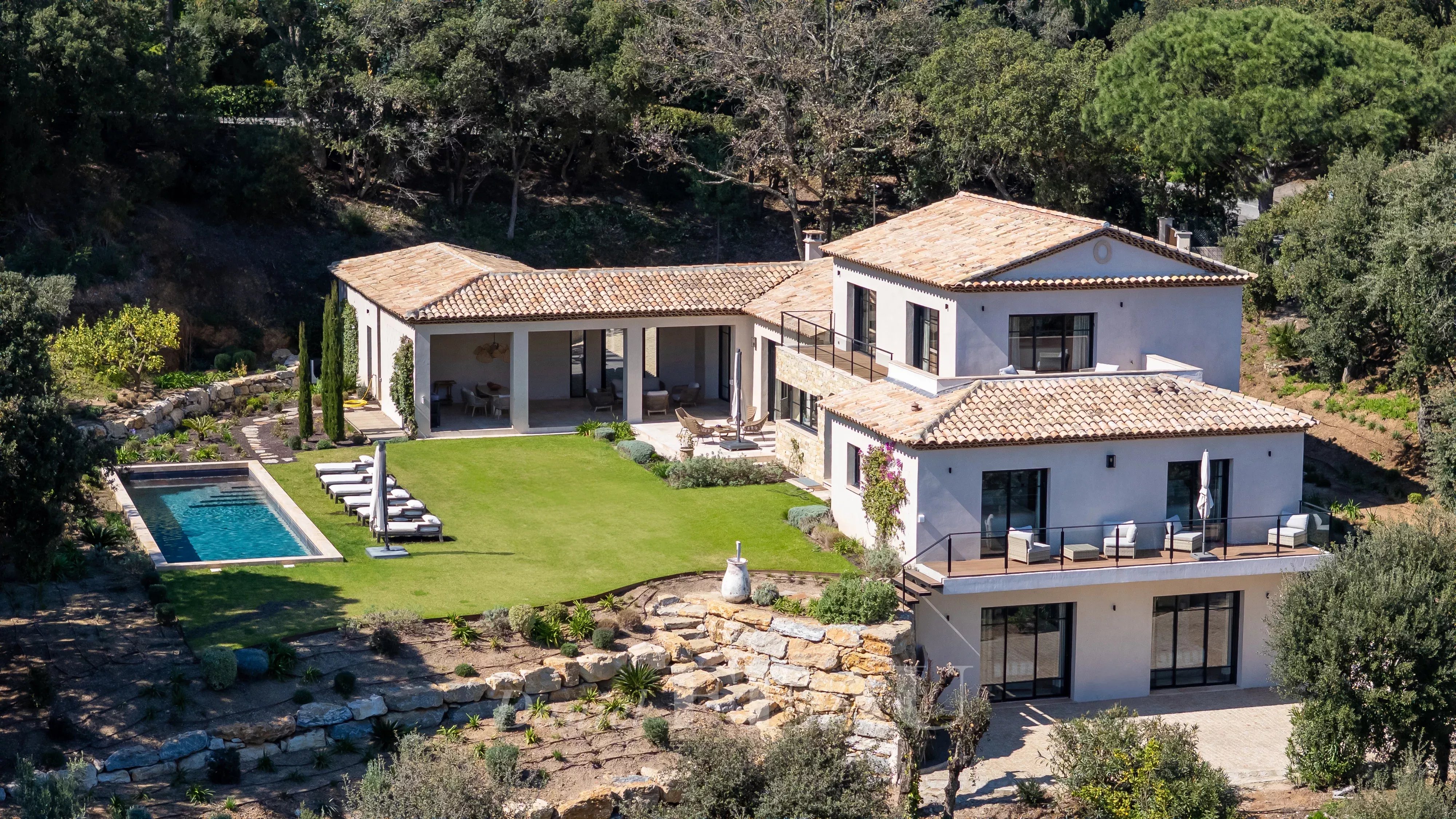 La Croix Valmer – An exceptional 6-bed property