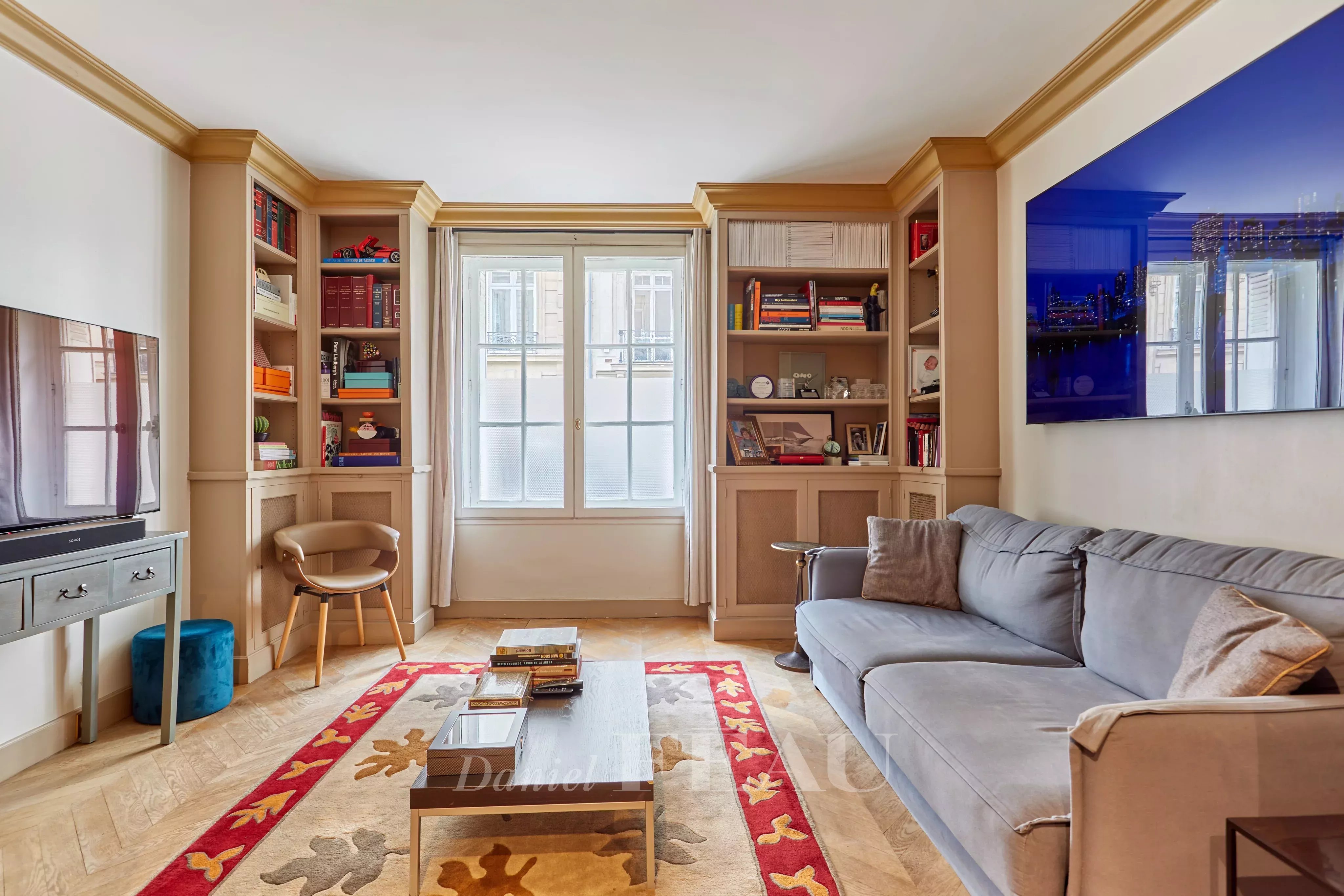 Paris 8th District – A furnished one-bed apartment