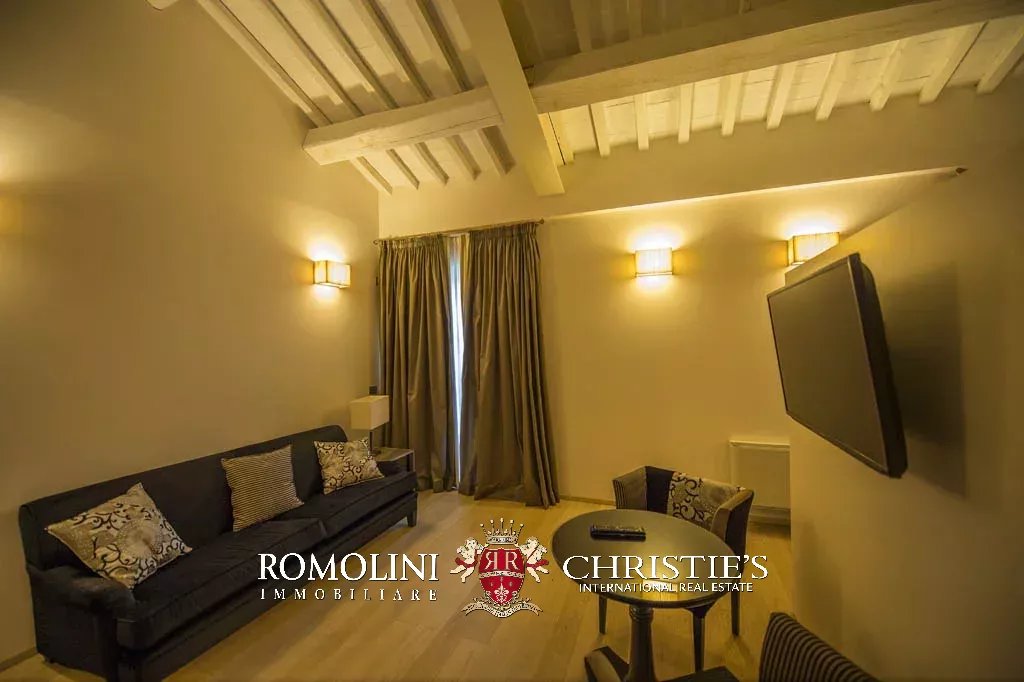 52 Bedroom Villa/Townhouse's Image 35