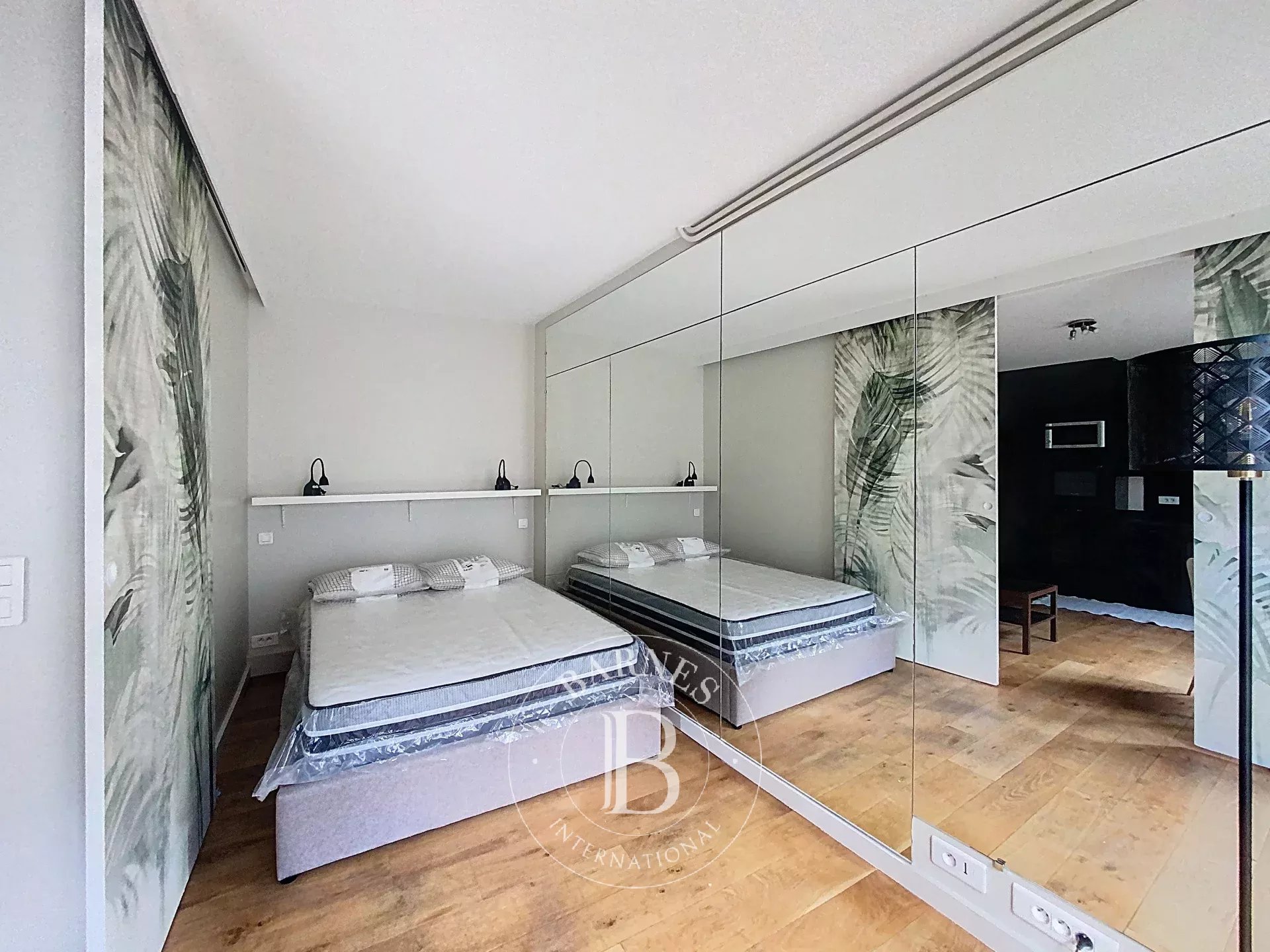 Apartment Neuilly-sur-Seine - picture 5