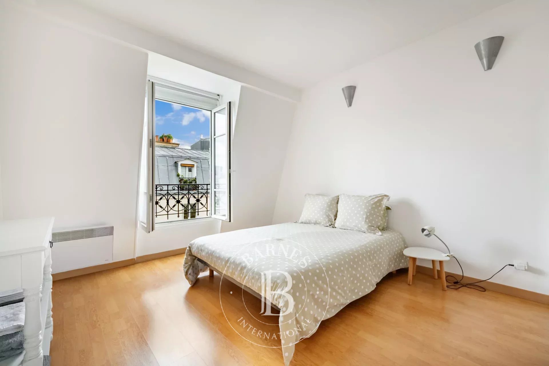 Daire Paris 4ème - picture 16