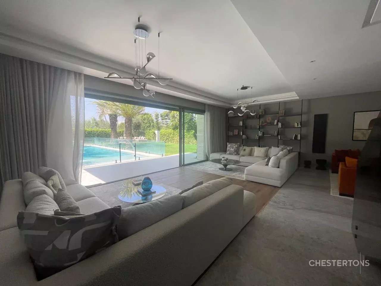  Image of Villa - 5 Bedrooms - 5 Bathrooms for Sale in Marrakech-Ménara-Marrakech-Morocco, Image 28