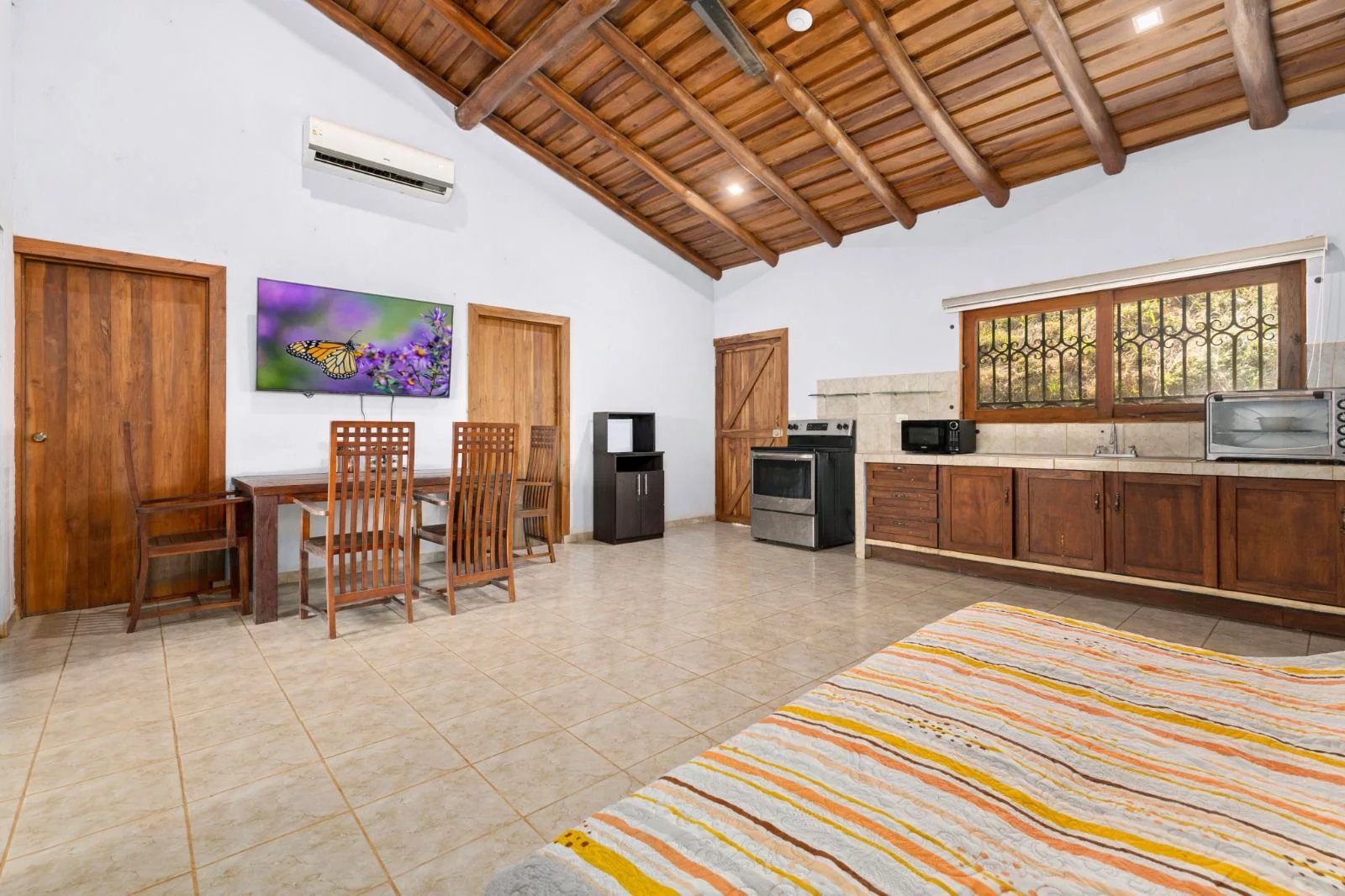 Sale Hotel Veintisiete de Abril