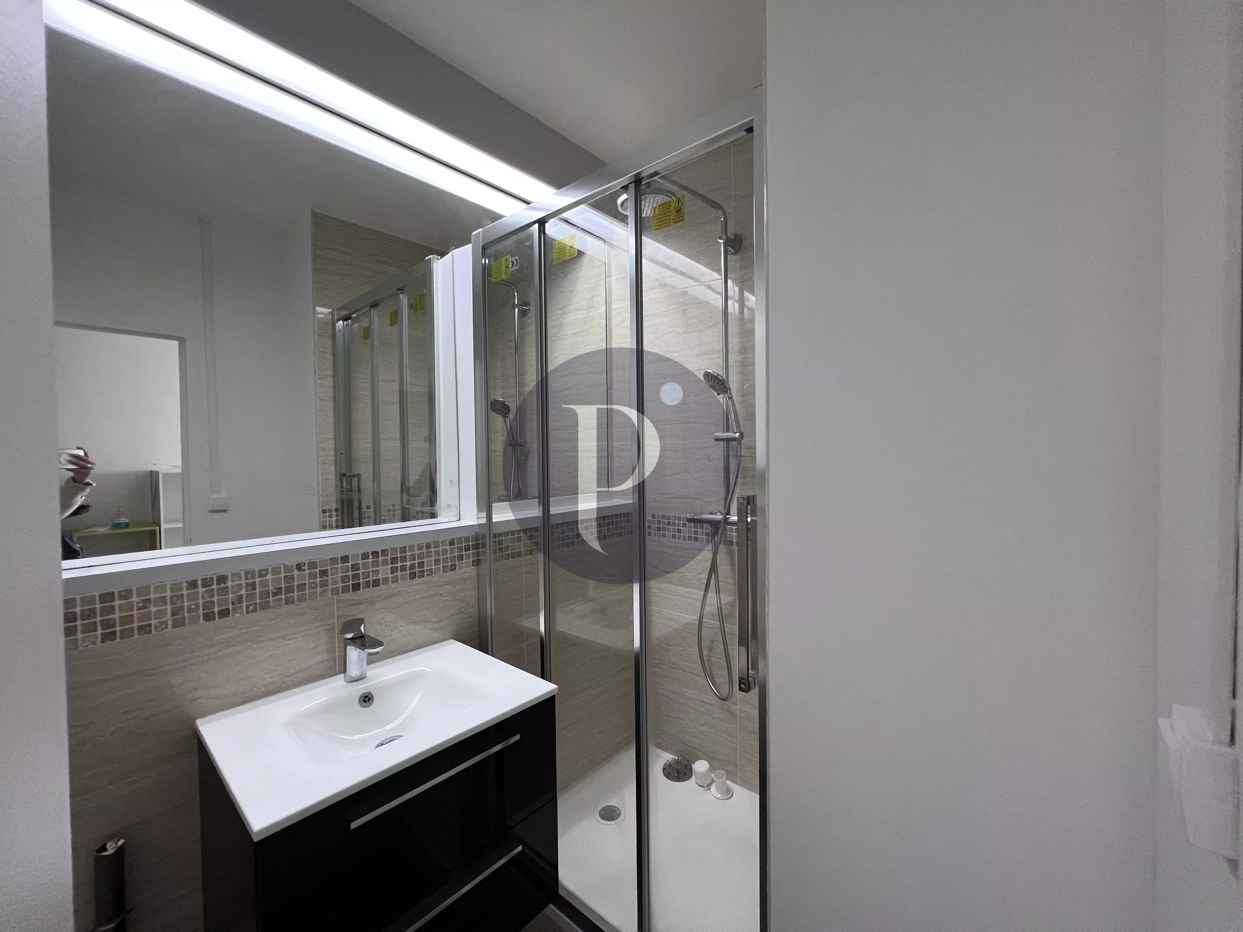 location-appartement-1-piece-le-plessis-robinson-83878771