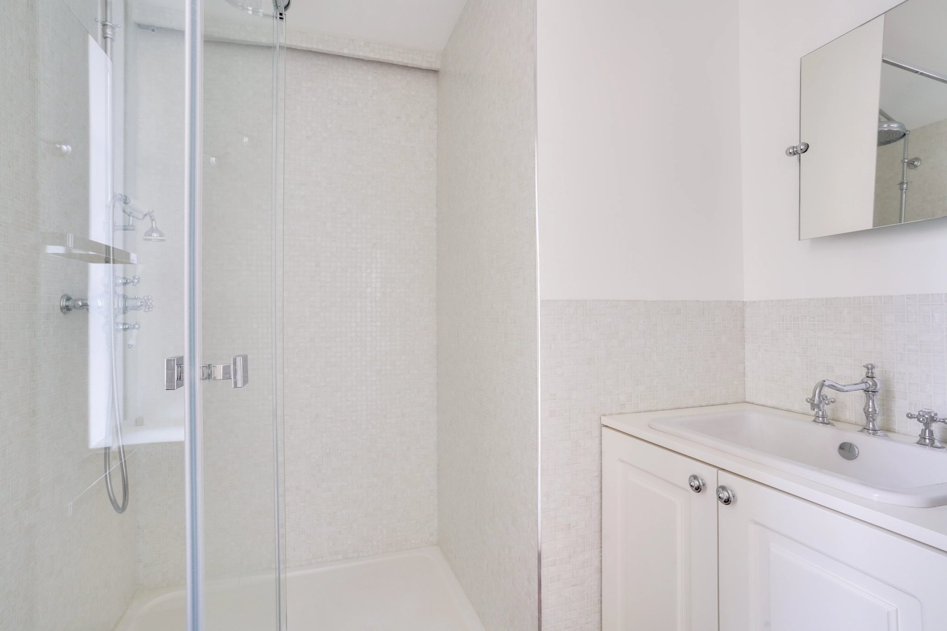 1 Bedroom Apartment/Flat's Image 9