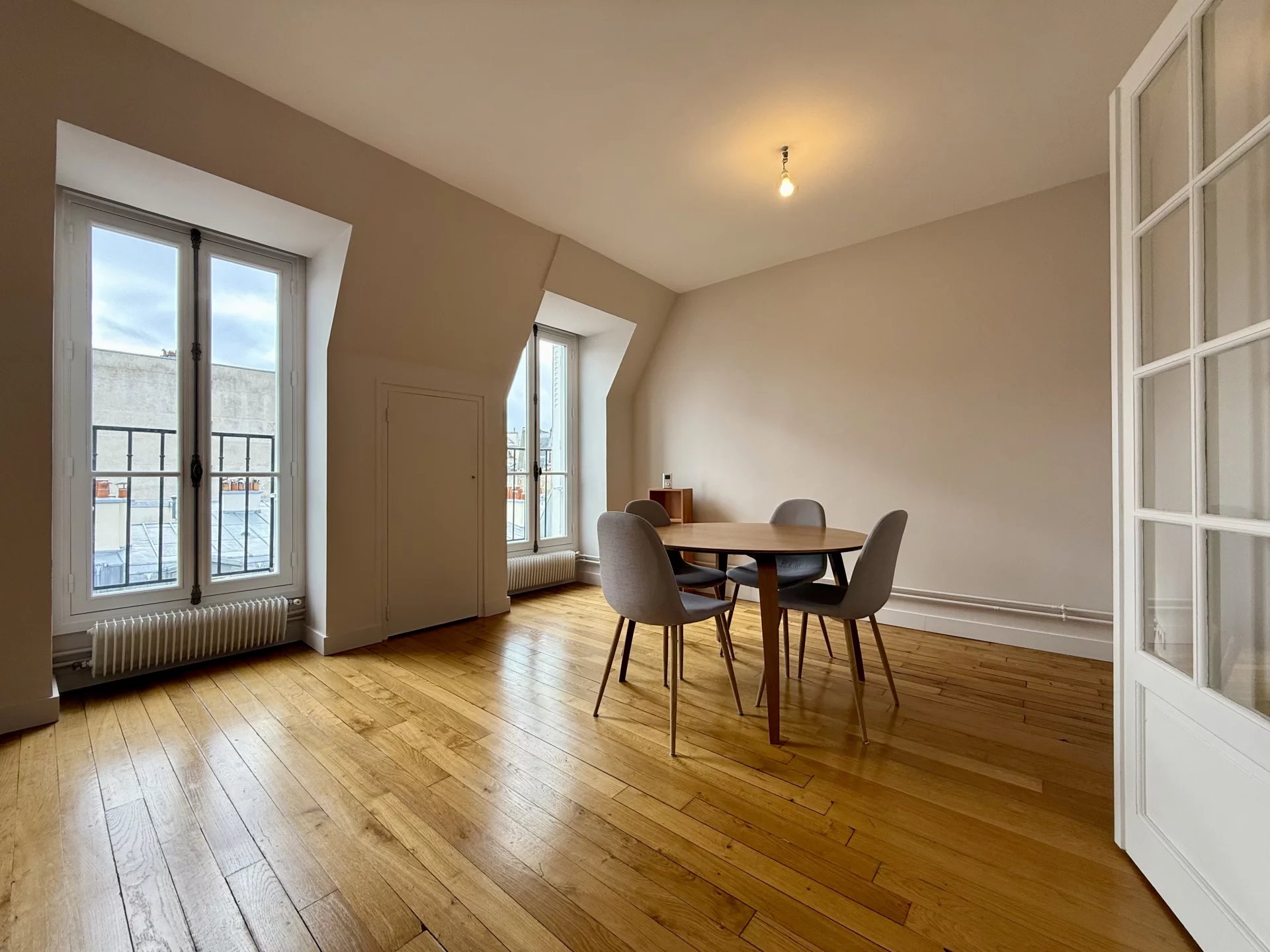 Location Appartement Paris 7ème