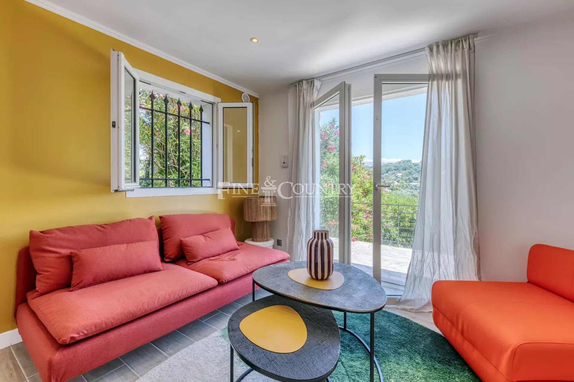 Photo of For sale  Villa in Valbonne - Panoramic view