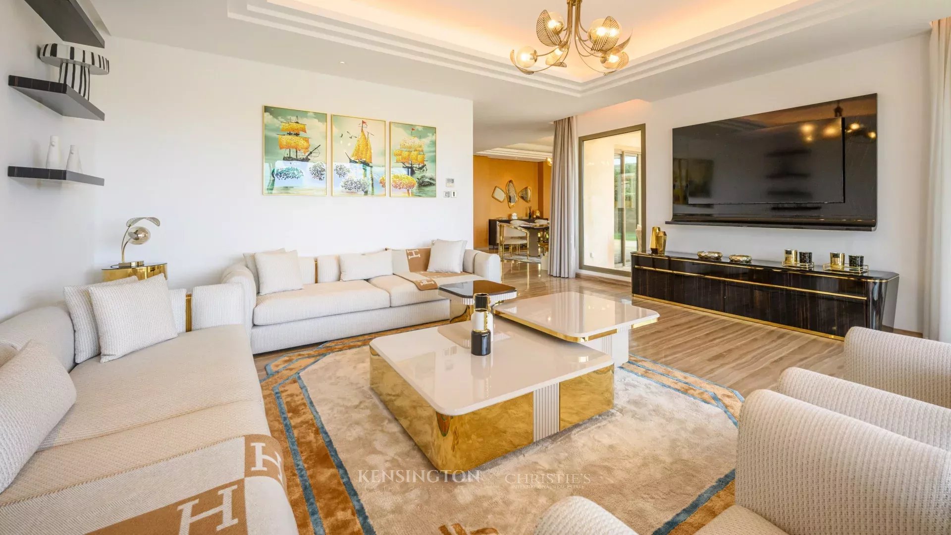 3 Bedroom Villa/Townhouse's Image 21