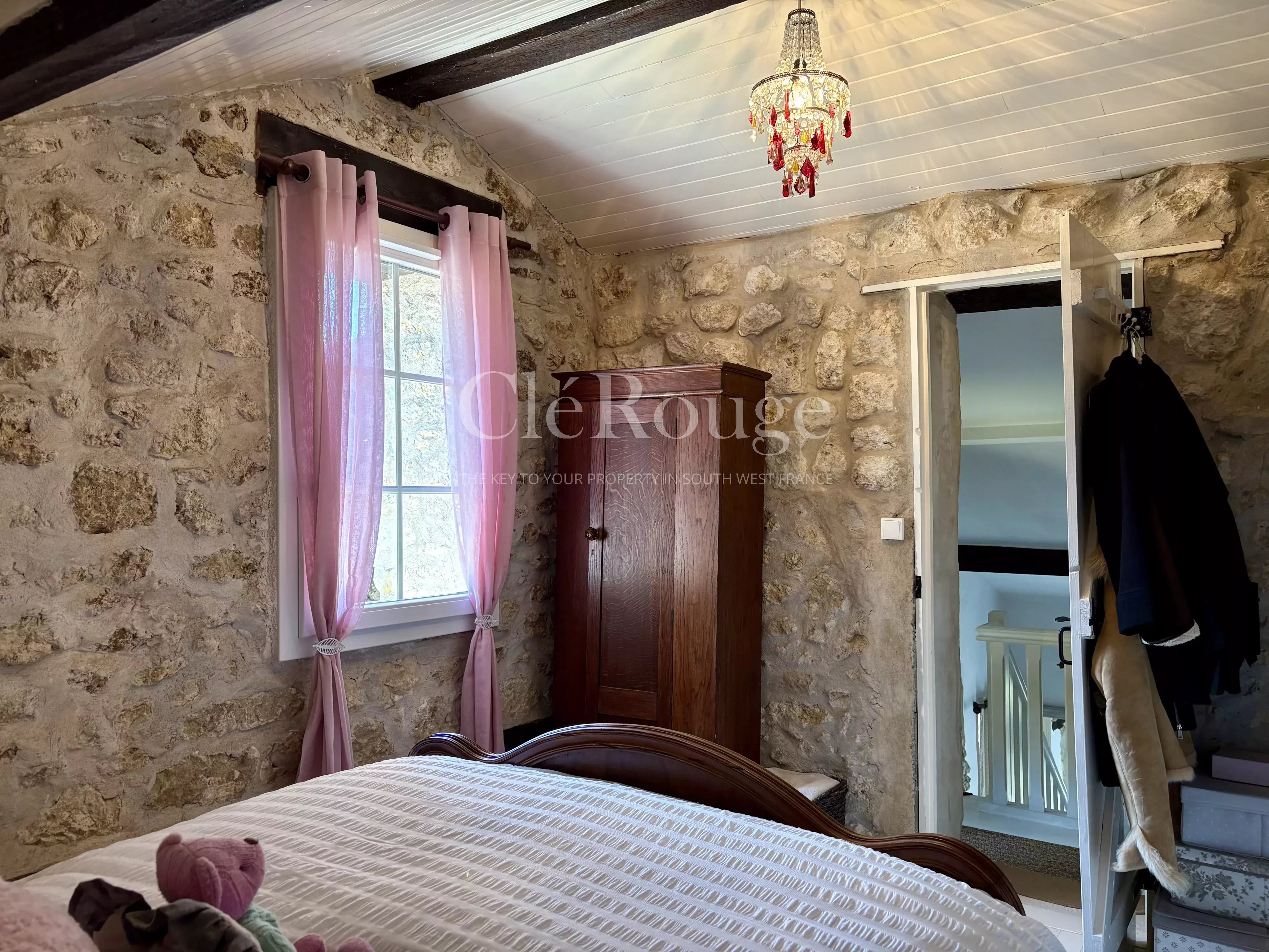 Proche de Duras - Maison en pierre au charme intemporel avec piscine chauffée