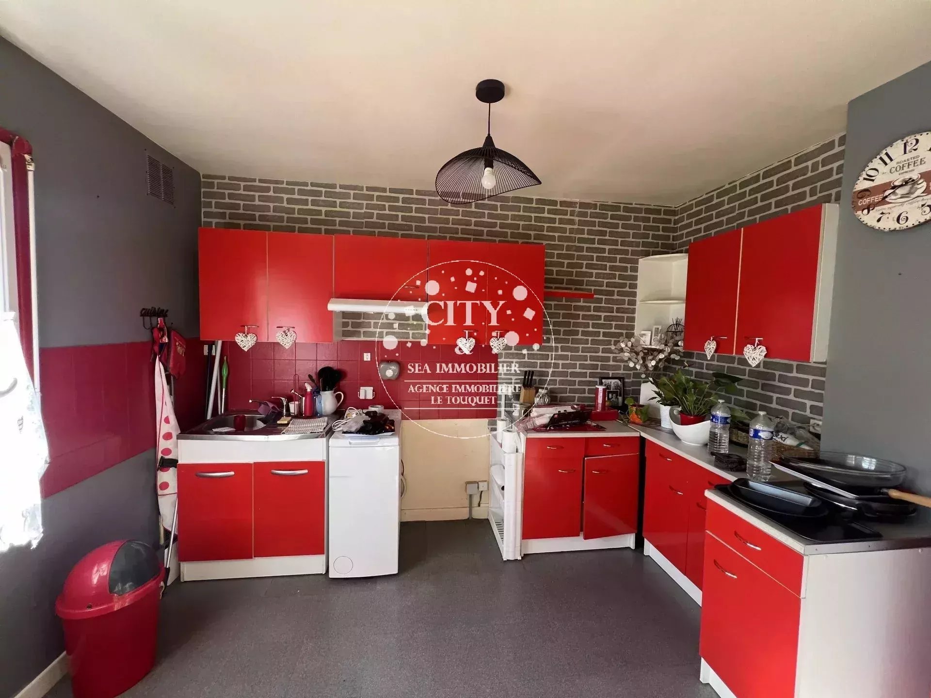 Sale House La Neuville-Sire-Bernard