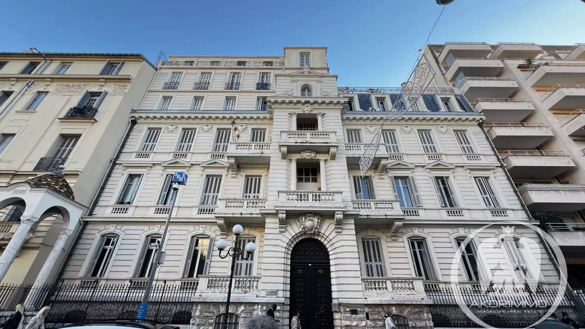 Appartement  - Appartement  - 4 pièces  - 125.7 m2 -