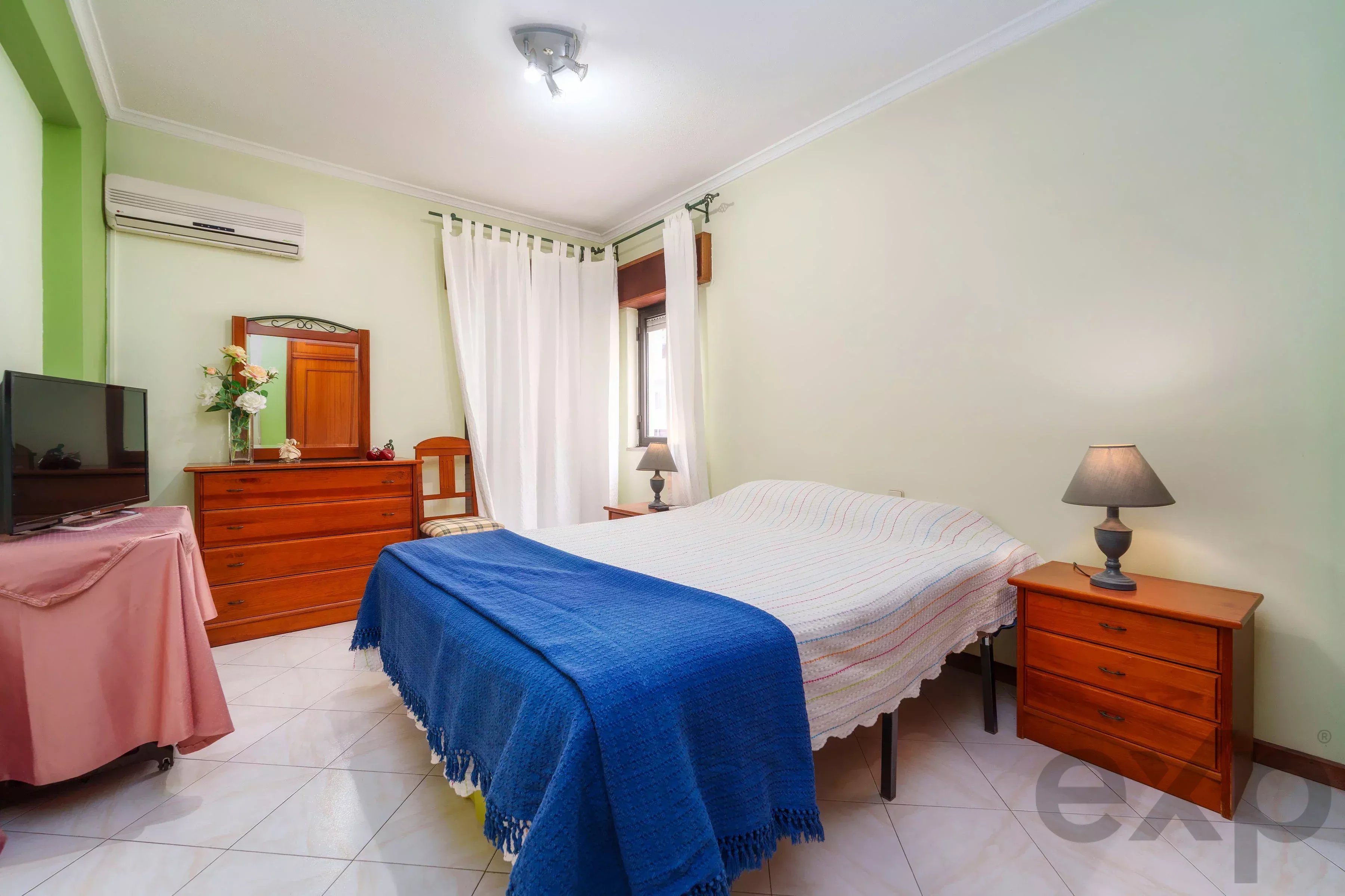 Three-bedroom flat in the centre of Olhão. 86916457 image 12