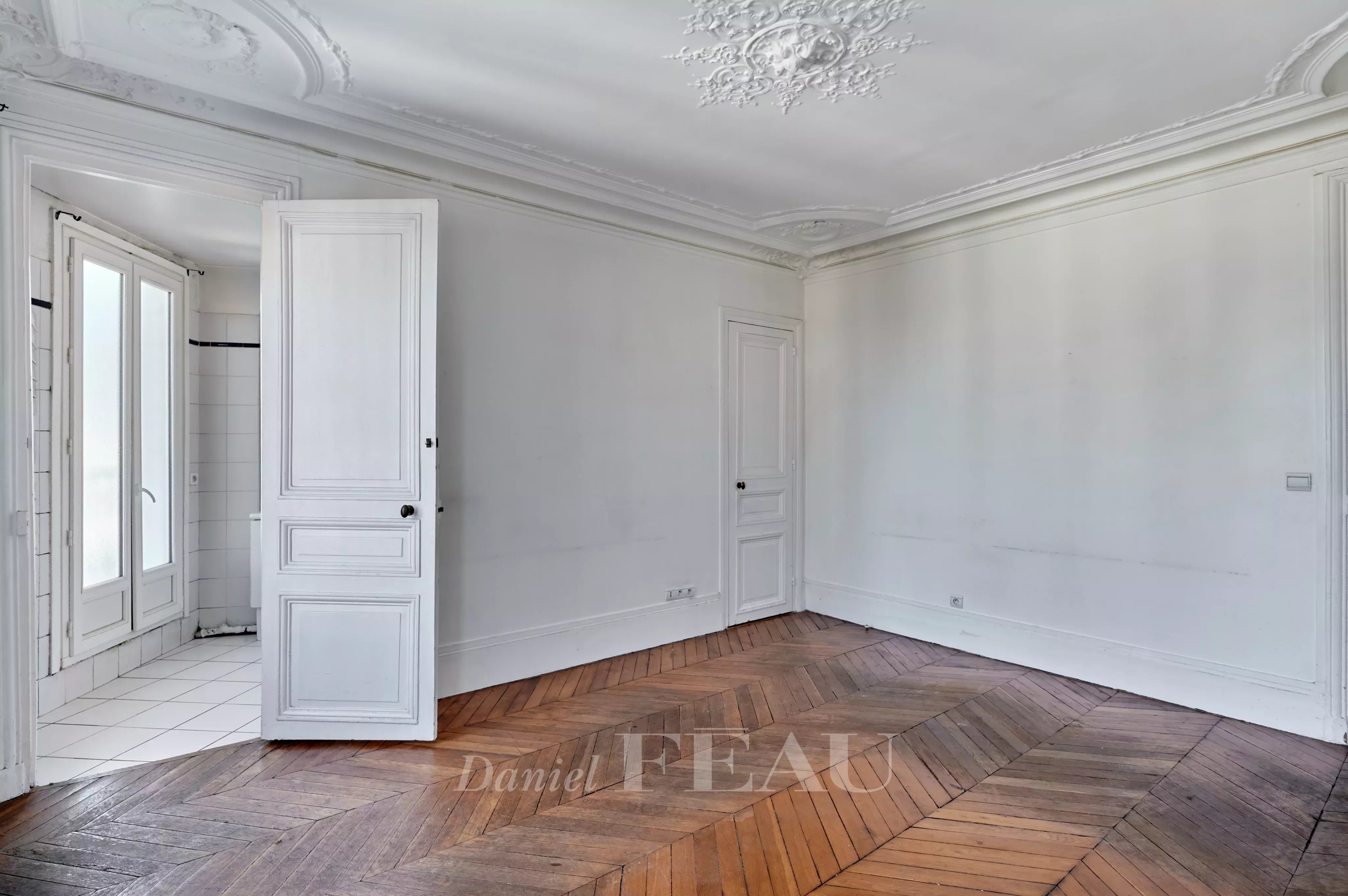 Sale Apartment Paris 6th