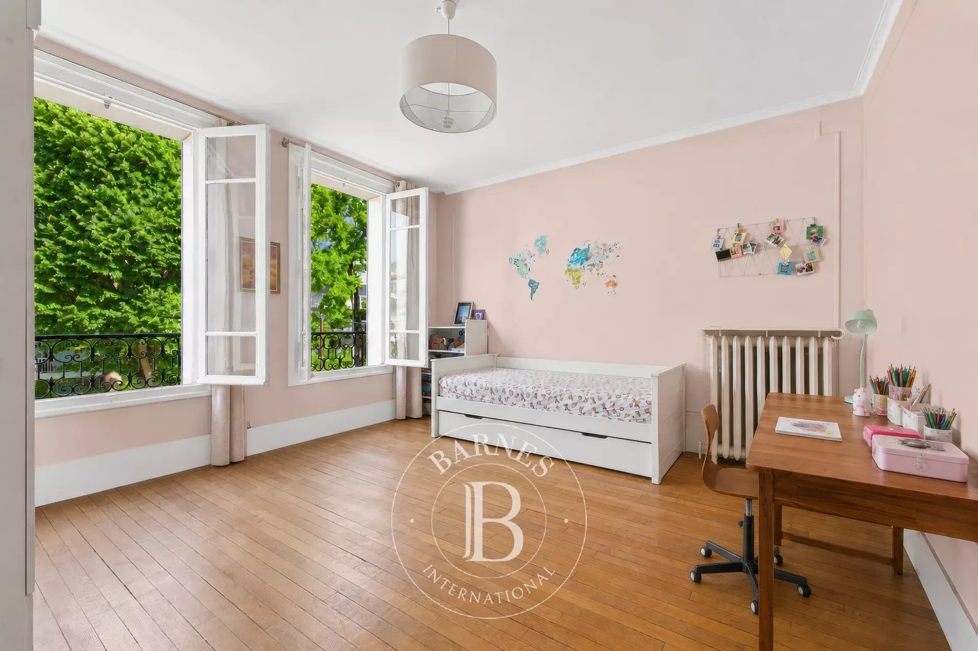 Nogent-sur-Marne  - Maison 7 Pi&egrave;ces 4 Chambres - picture 15