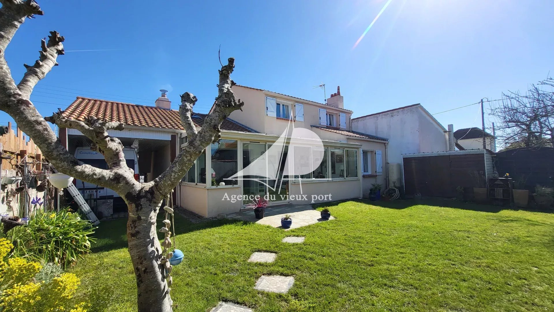 Agence immobilière de 